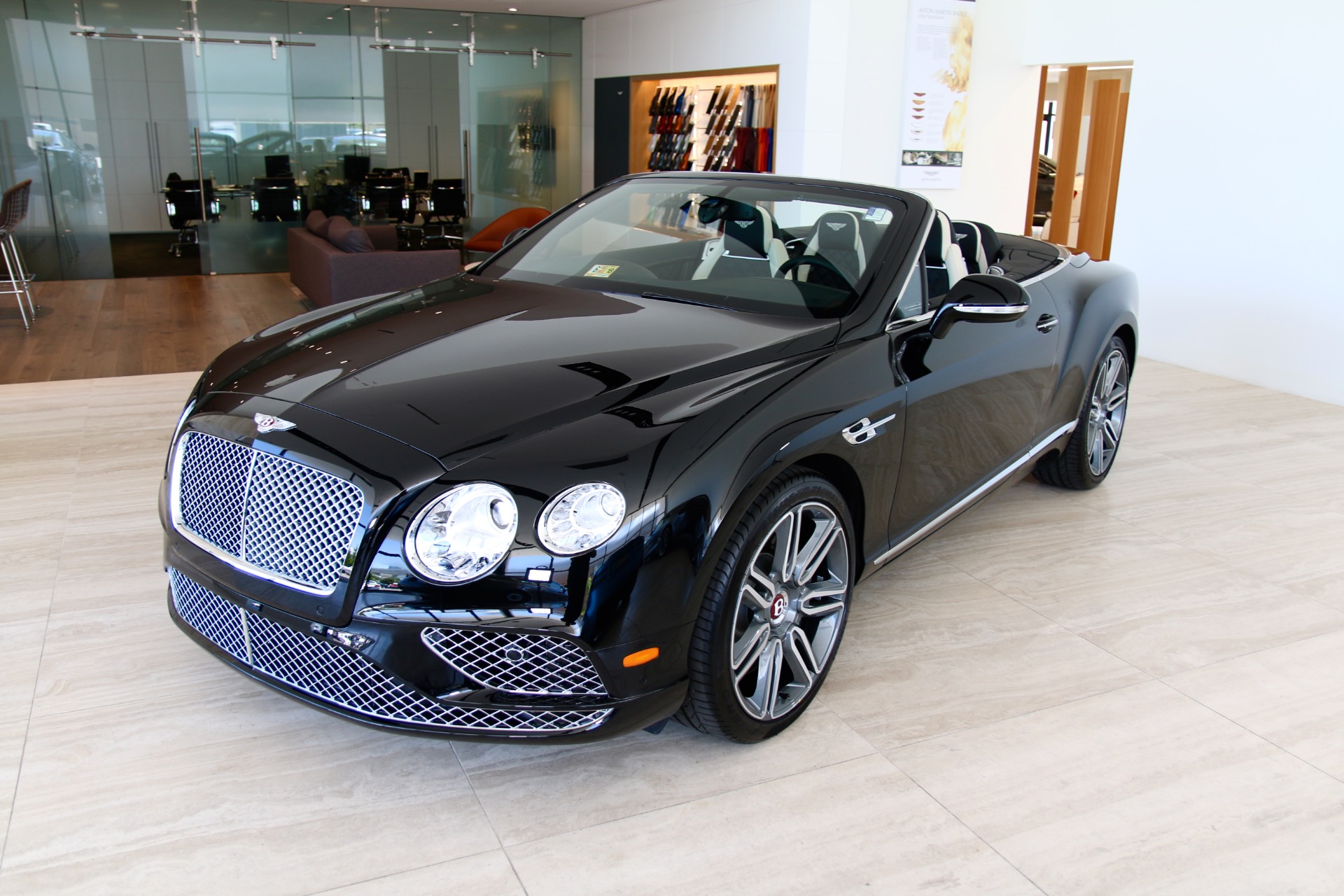Bentley Continental GTC v8