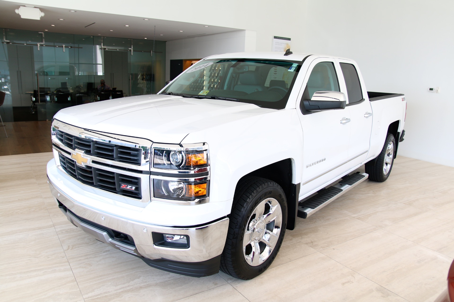 Авито воронеж купить шевроле. 2014 Chevrolet Silverado 1500. Chevrolet Silverado 1500 LTZ. Chevrolet Silverado for sale. Шевроле Сильверадо 1990.