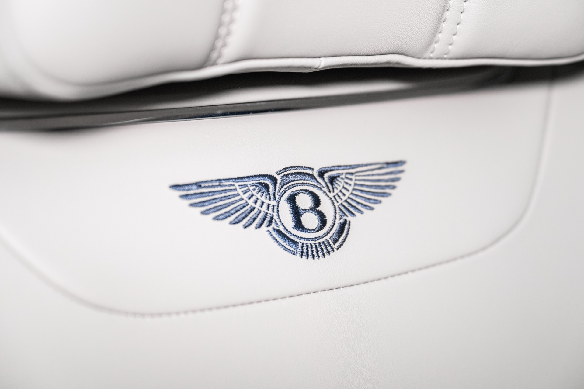 Used 2019 Bentley BENTAYGA V8 V8 For Sale ($1,195) | Bentley
