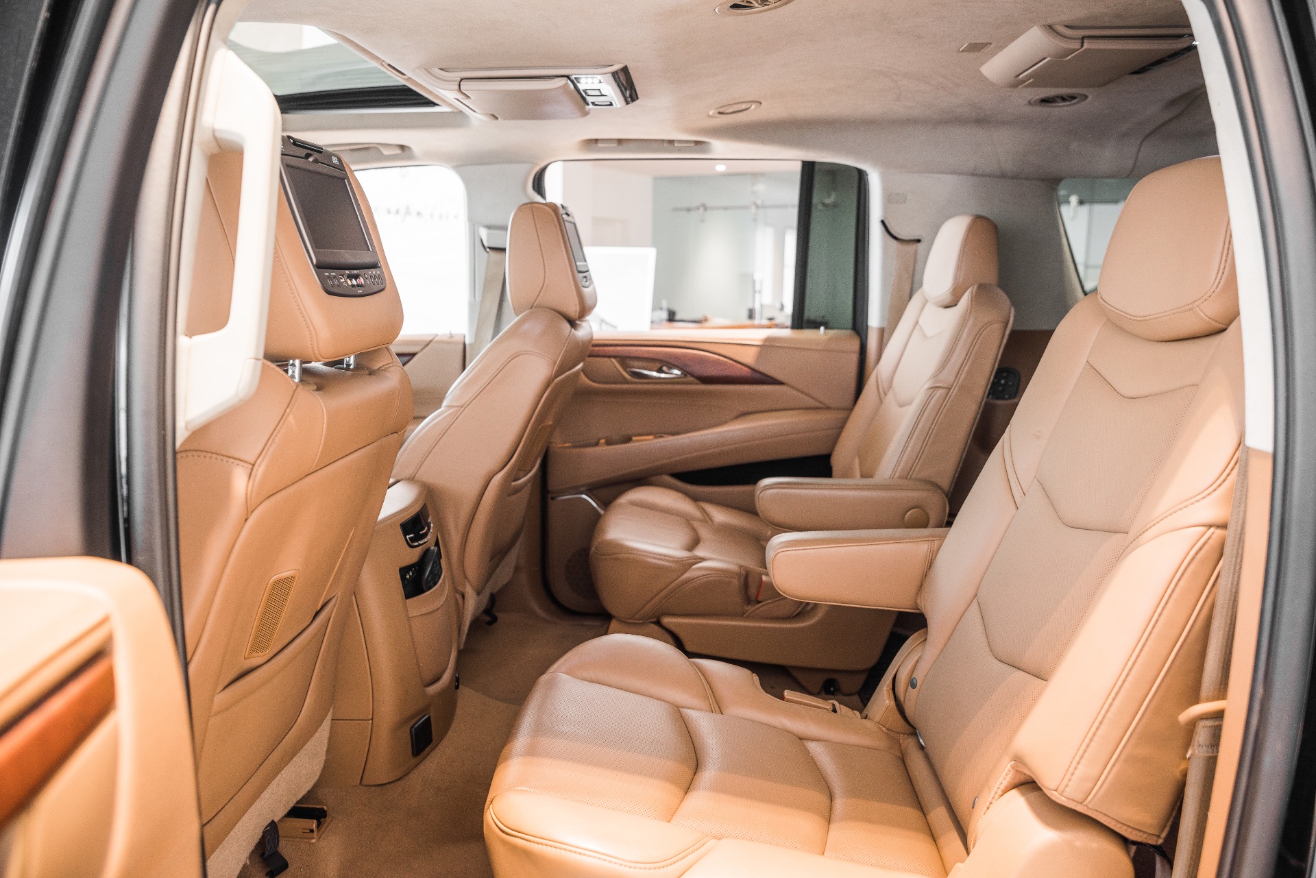 2016 Used Cadillac Escalade 2WD 4dr Standard at PenskeCars.com Serving  Bloomfield Hills, MI, IID 22079088