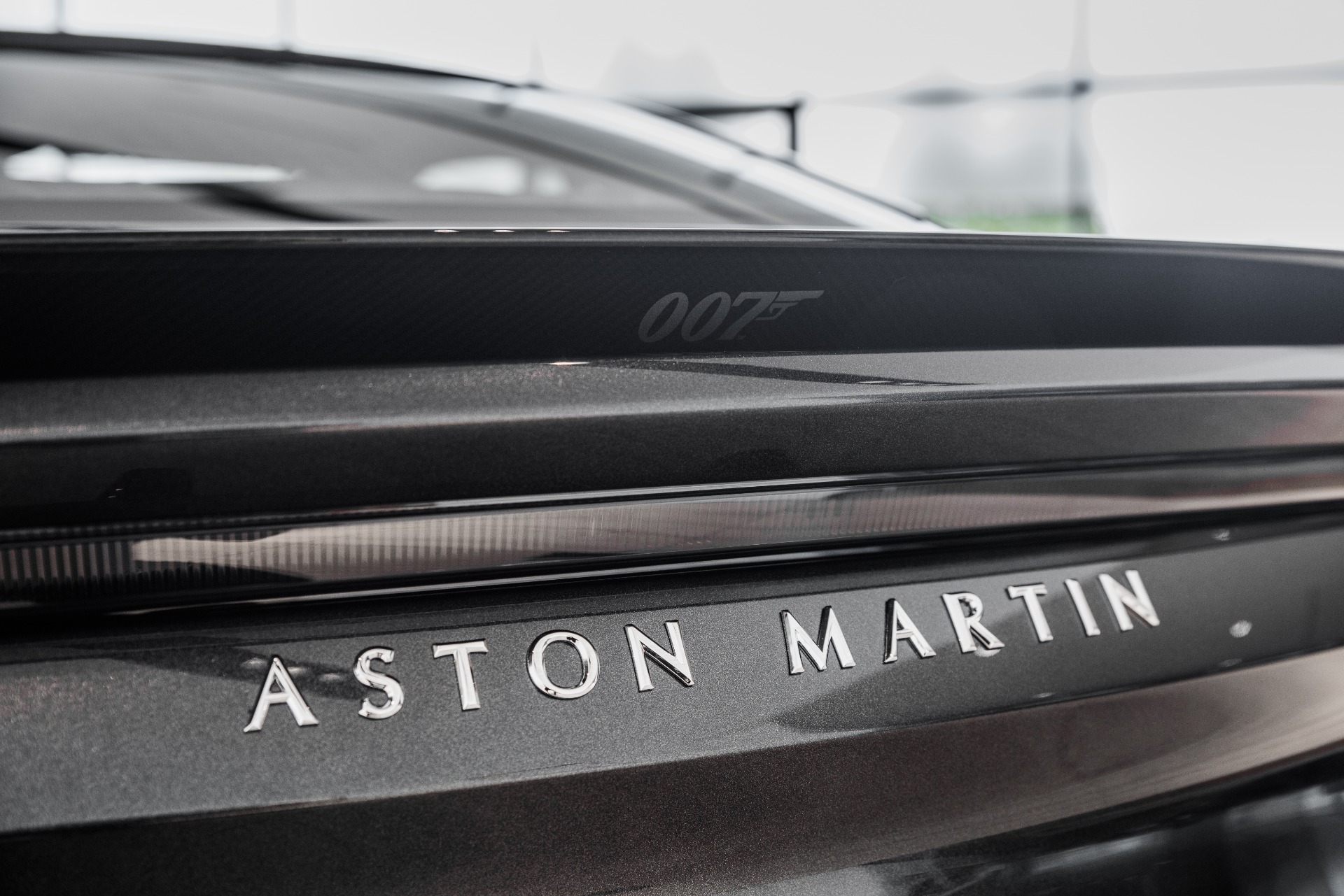 Used-2021-Aston-Martin-DBS-Superleggera