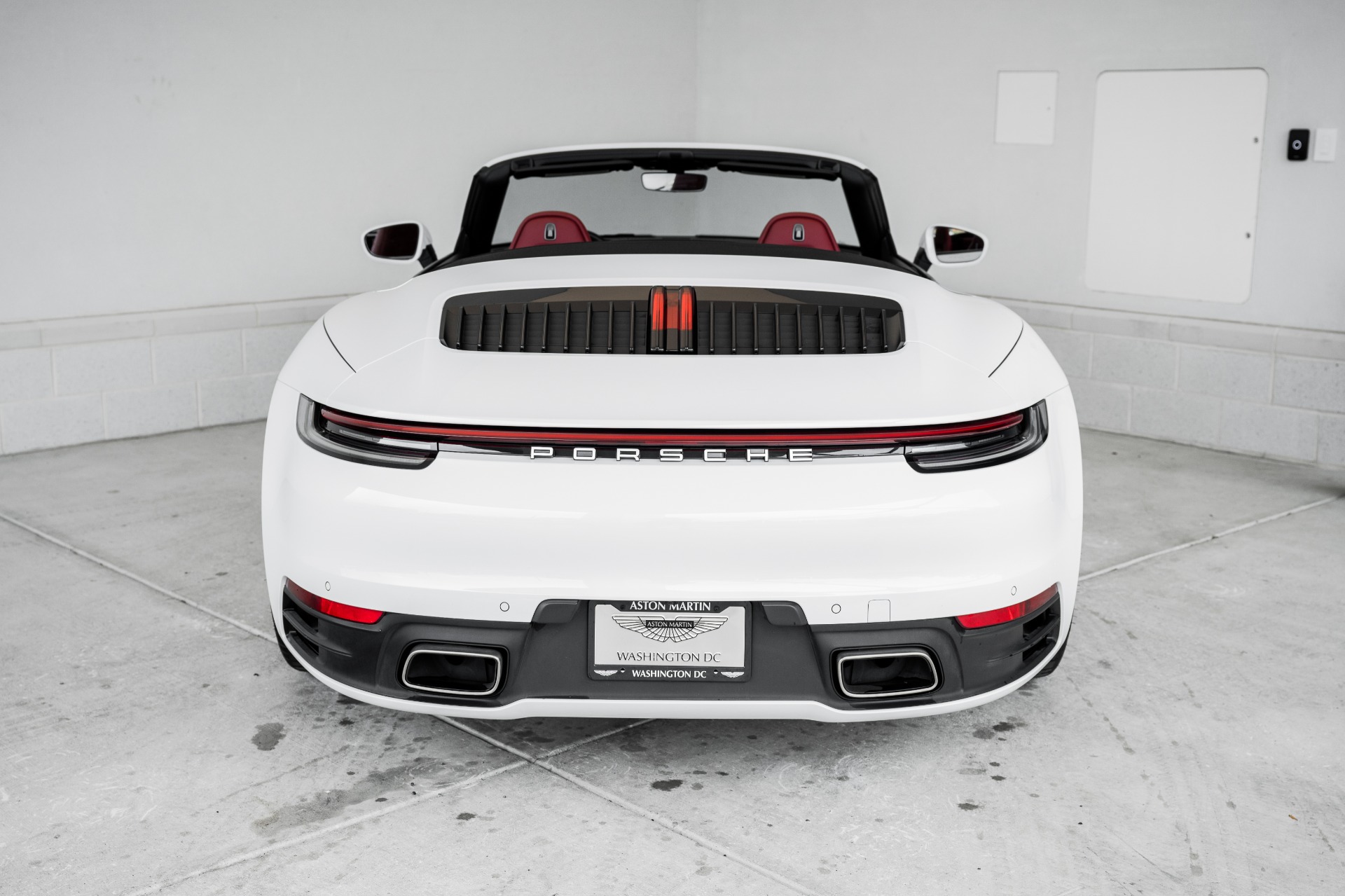 Used-2022-Porsche-911-Carrera