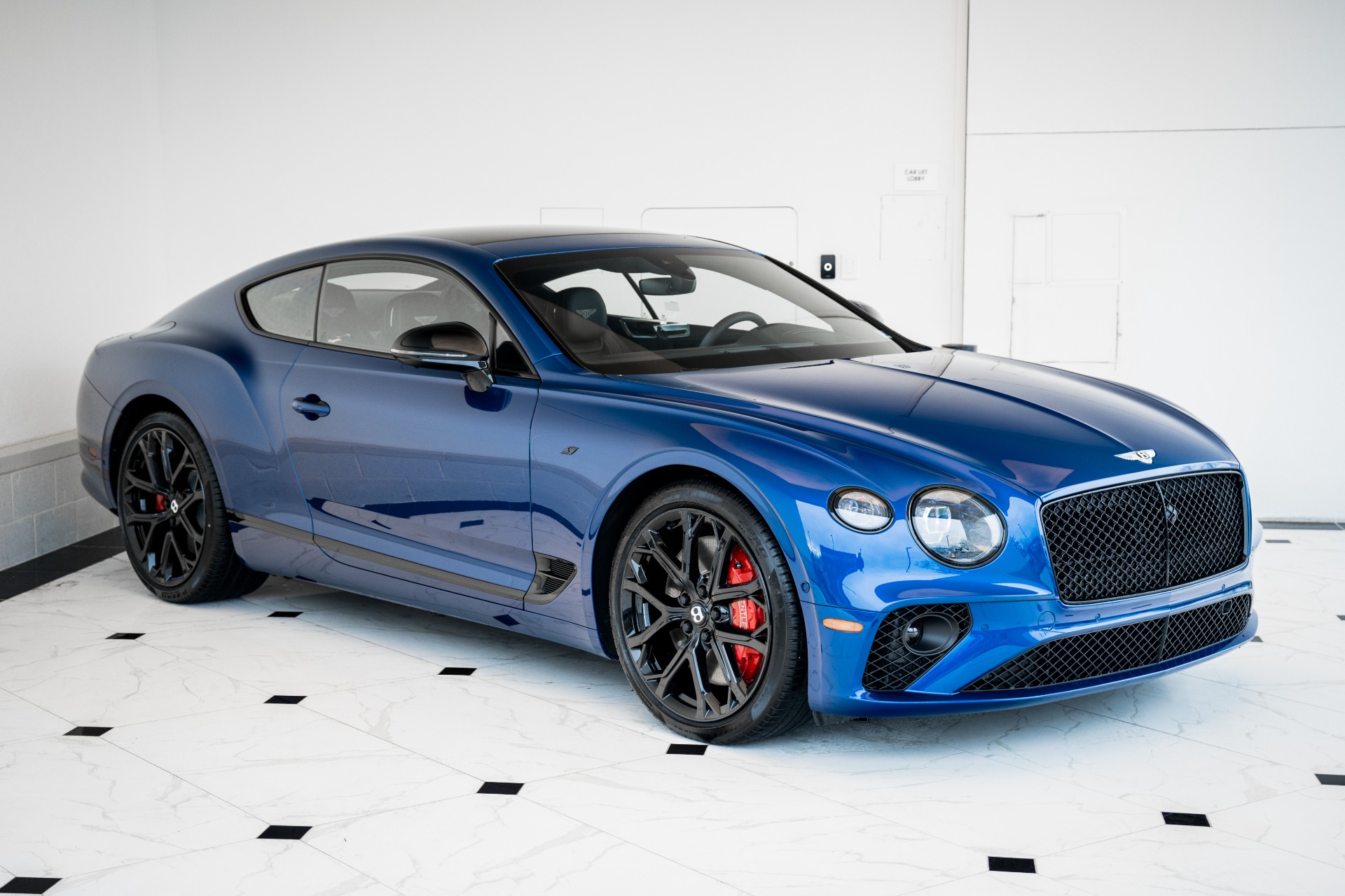 Bentley Super Sport Black Red Interior
