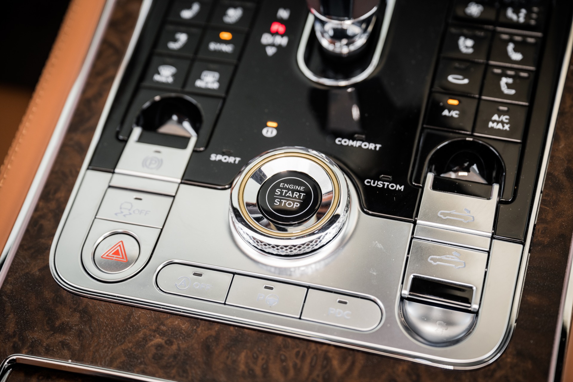New 2023 Bentley Continental GTC Azure V8 For Sale (Sold