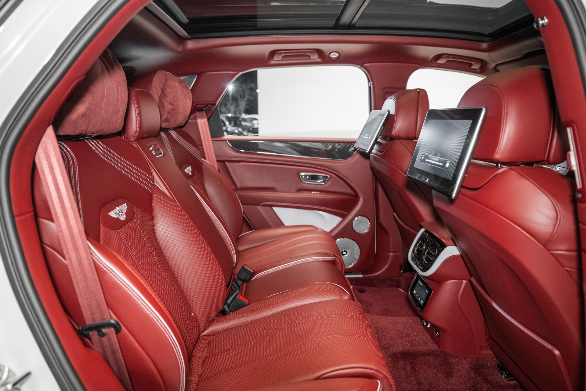 New 2025 Bentley BENTAYGA S Black Edition For Sale (Sold
