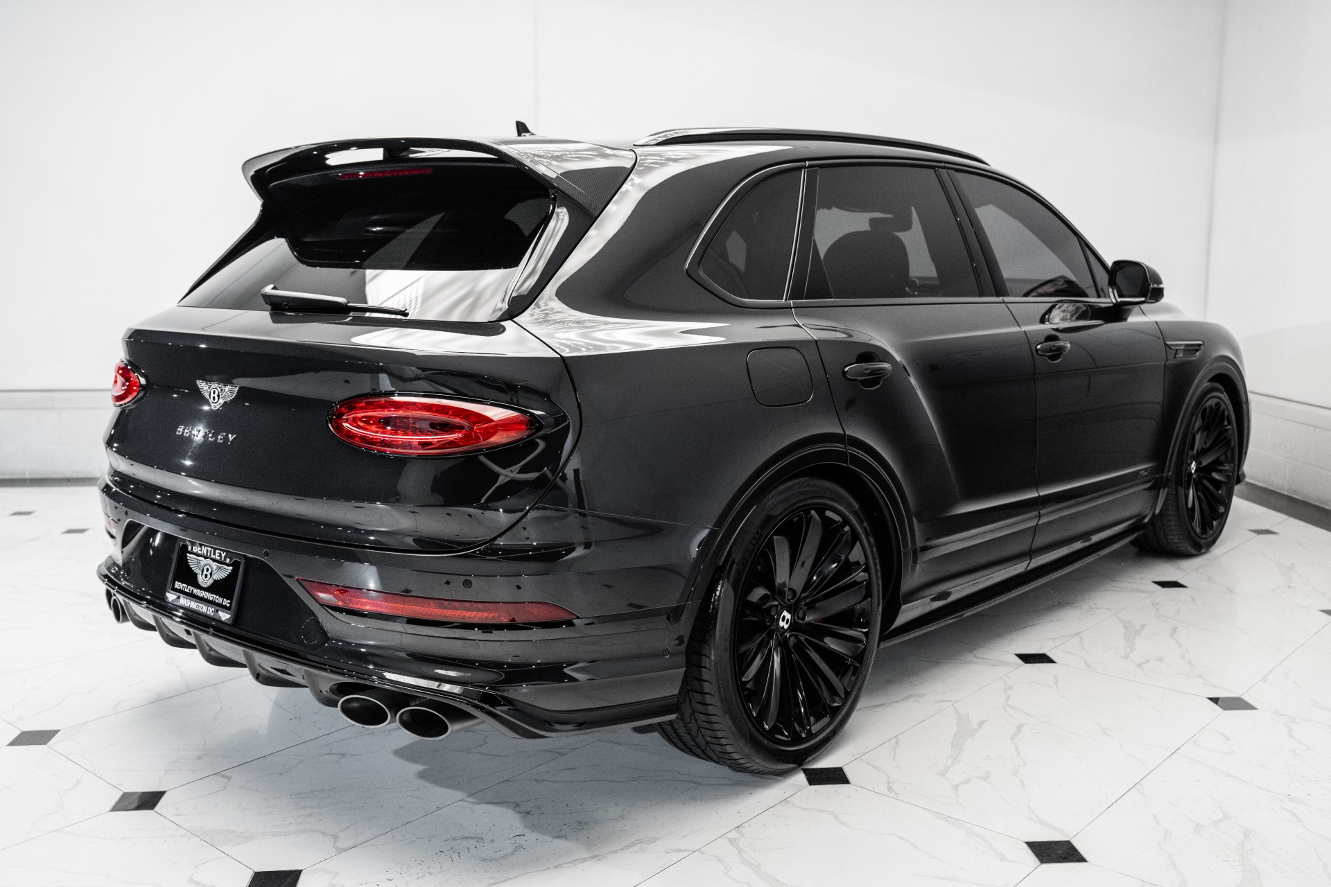 かな様２０２２年6年マナビー前期 Used 2022 Bentley Bentayga Speed For Sale ($171,995