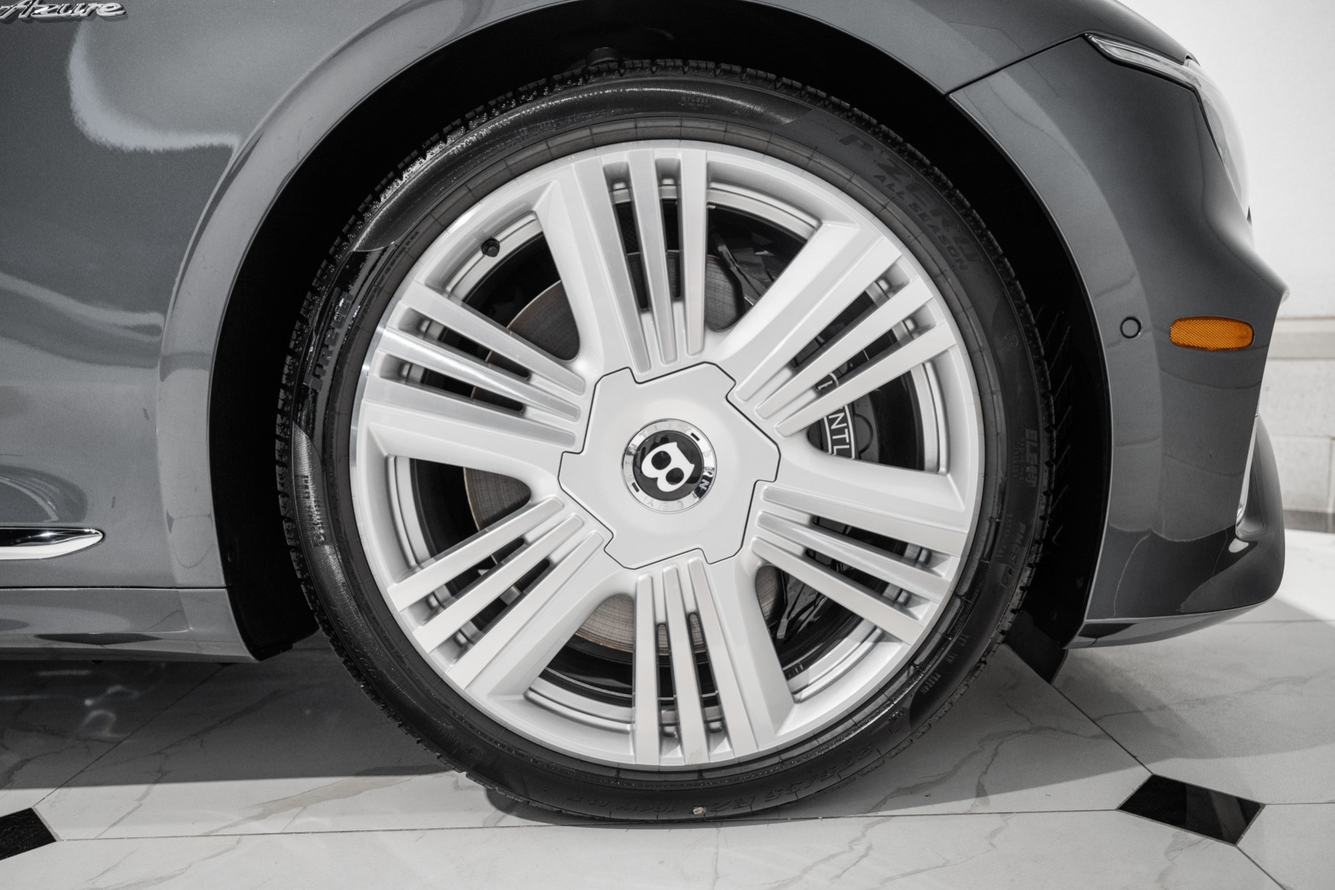 2026 Bentley Continental GTC Azure - Photo 18