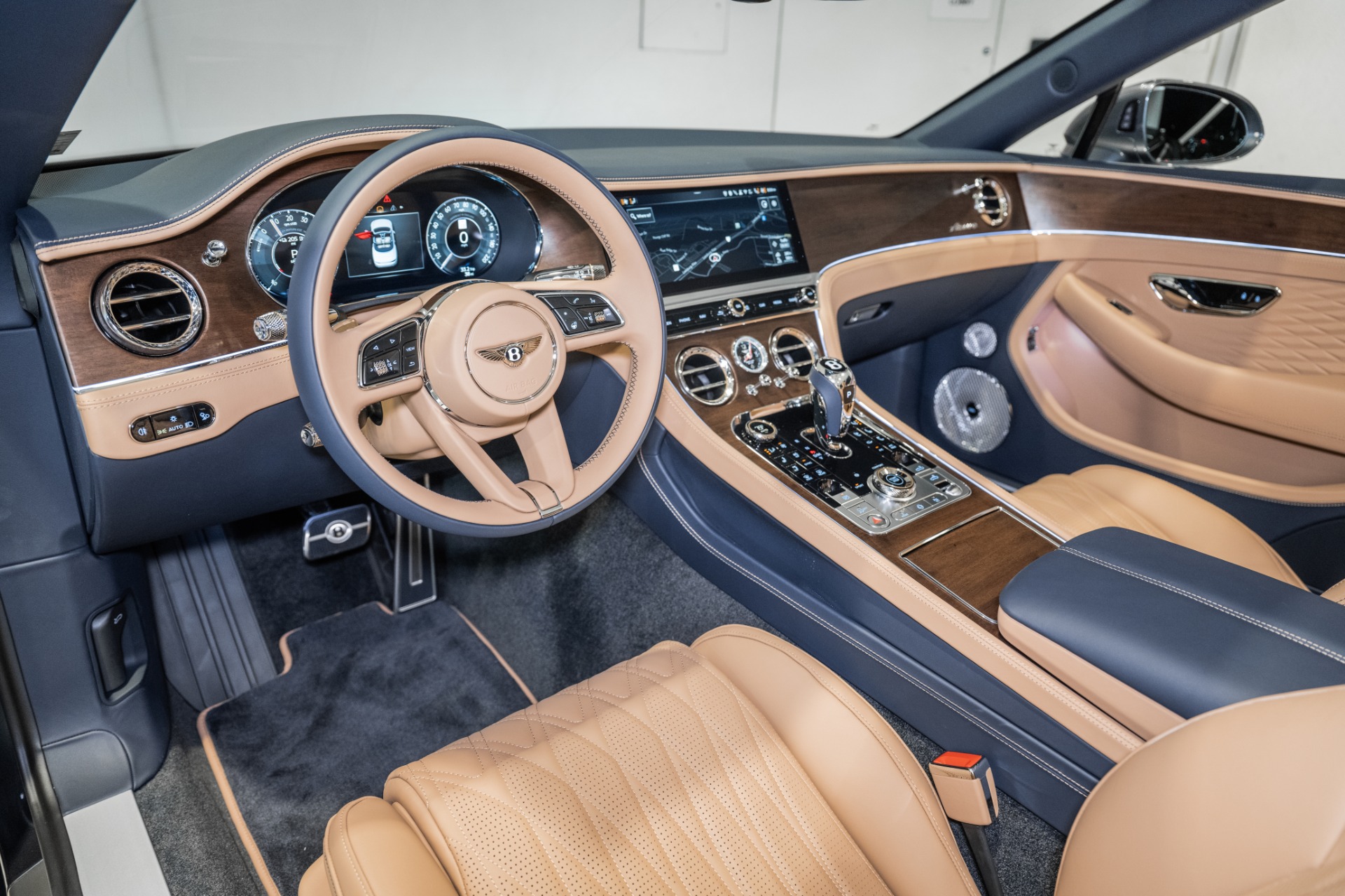2026 Bentley Continental GTC Azure - Photo 20