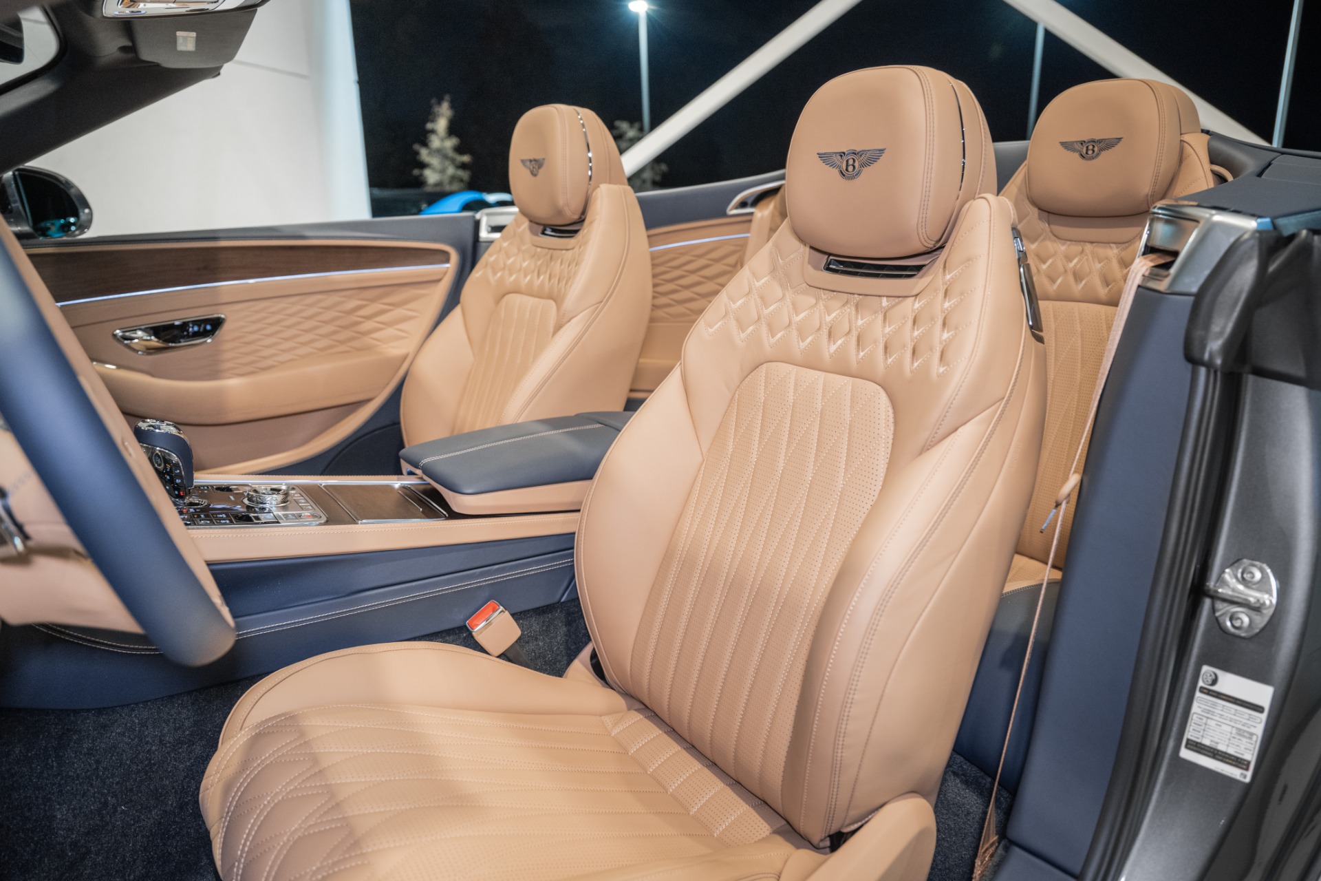 2026 Bentley Continental GTC Azure - Photo 21