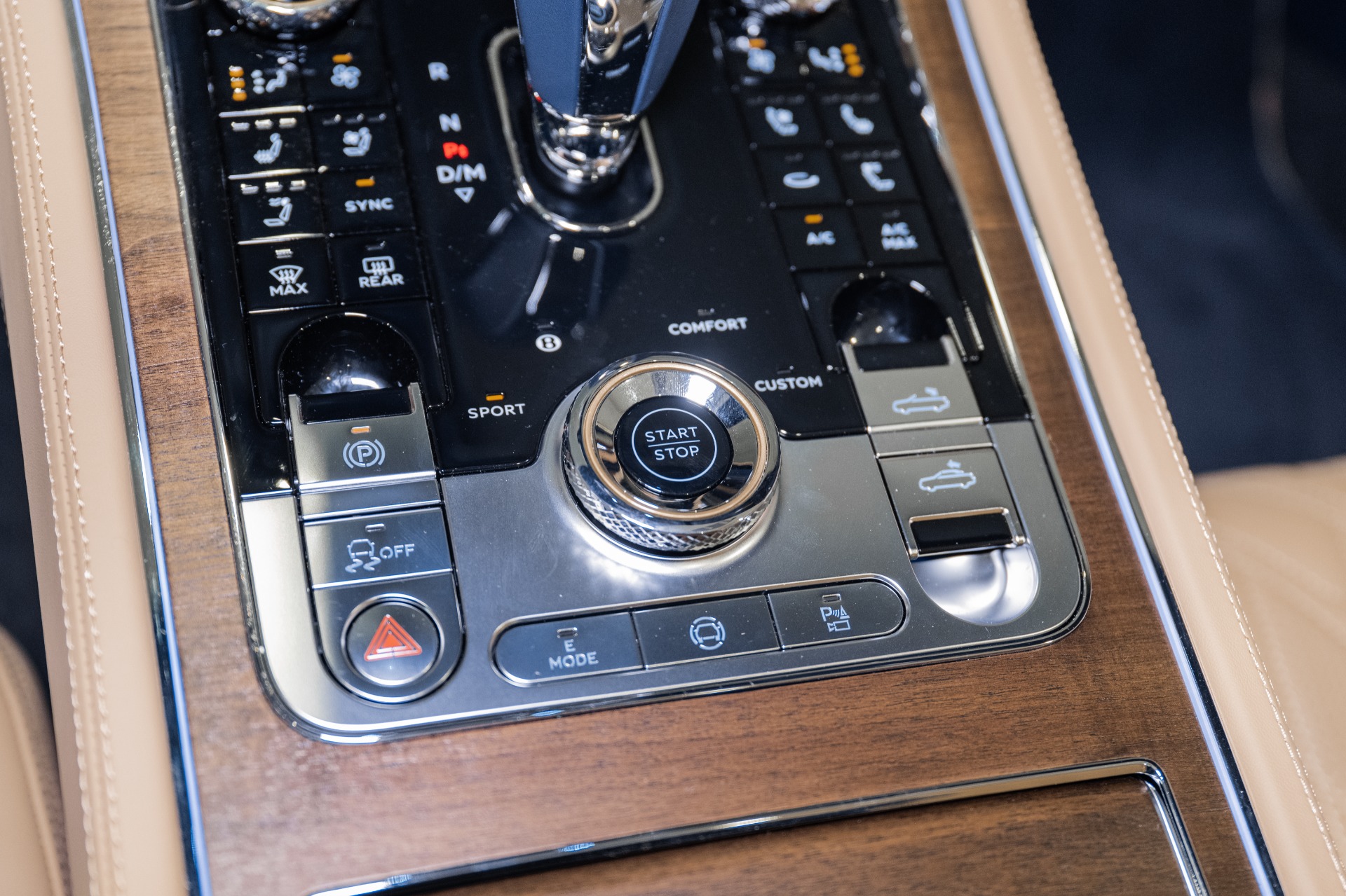 2026 Bentley Continental GTC Azure - Photo 40