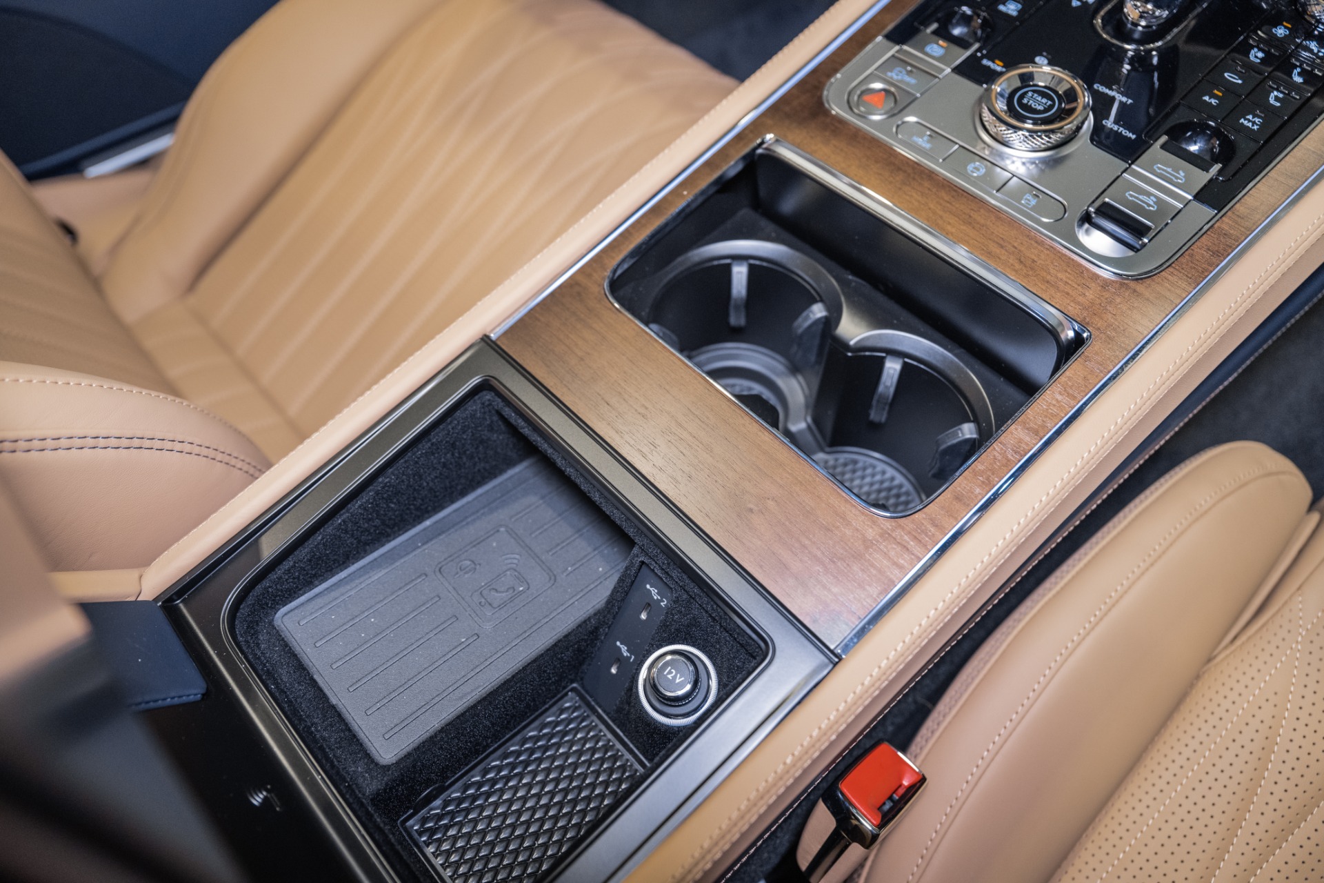 2026 Bentley Continental GTC Azure - Photo 43
