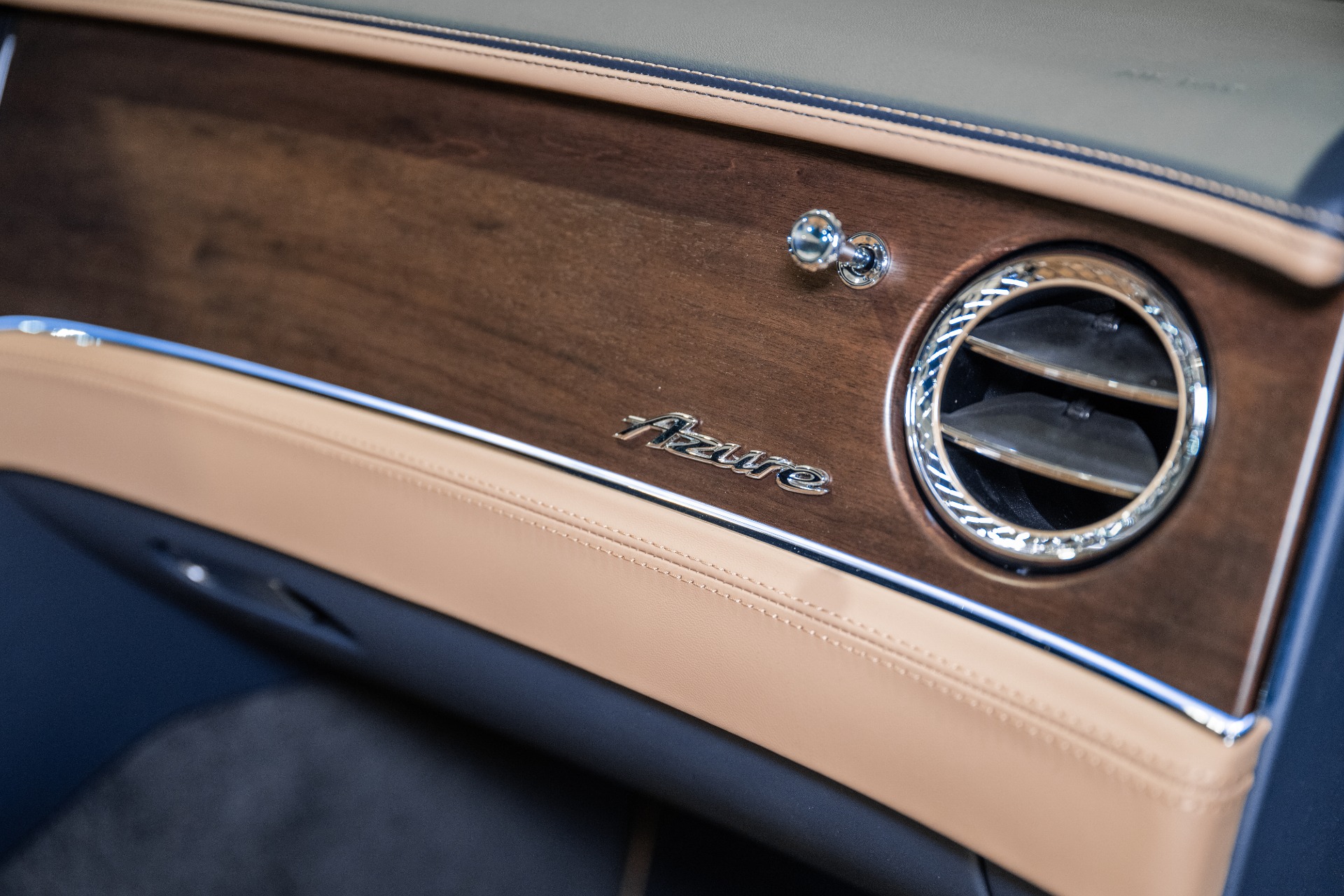 2026 Bentley Continental GTC Azure - Photo 46