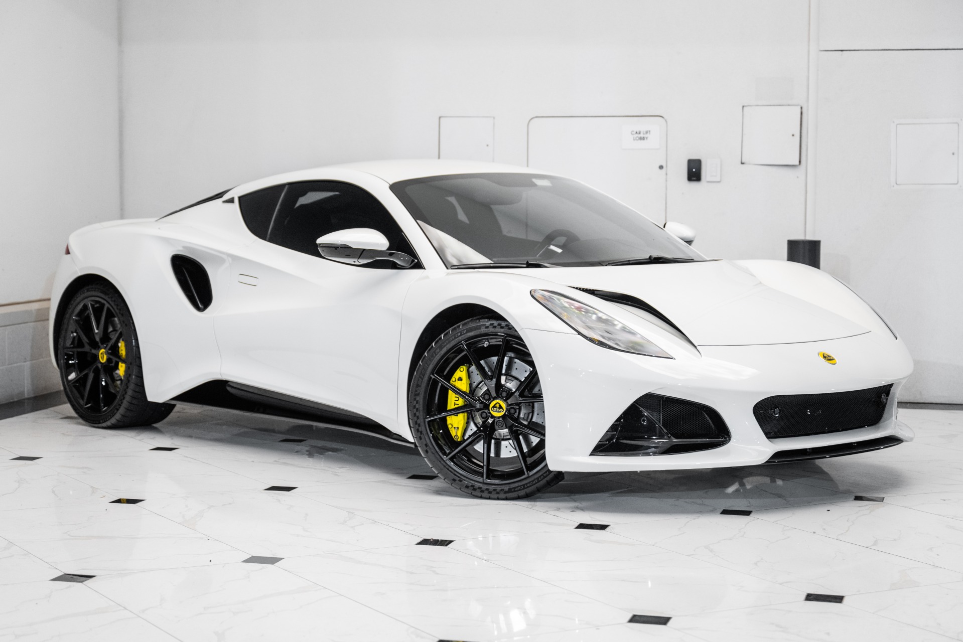 【lotus 】Andu amet AZUMA lotus 】Andu amet AZUMA SFER IK Uh May_Courtesy of