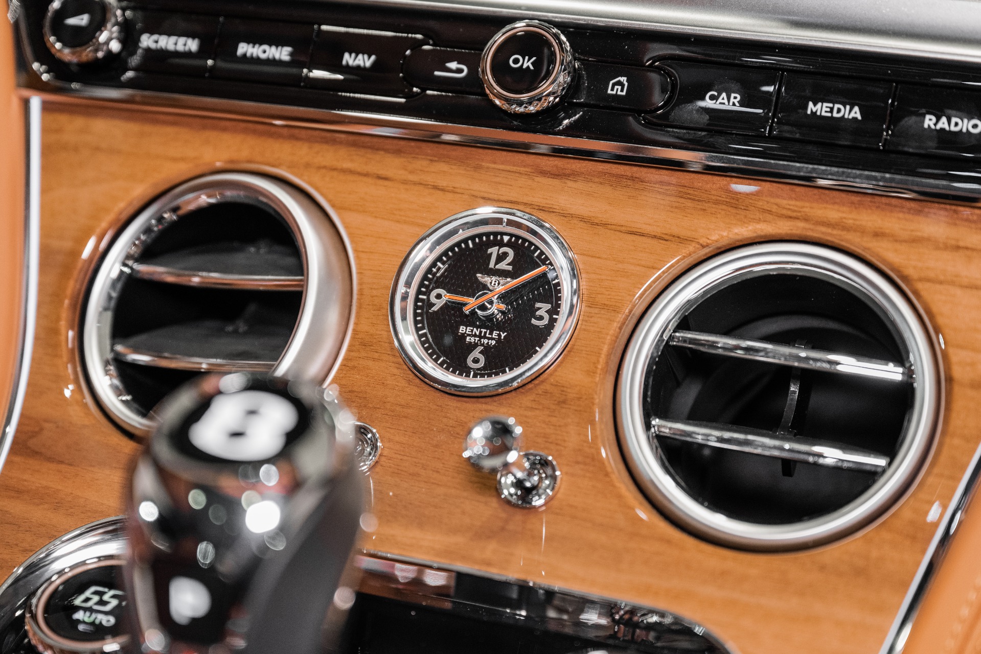 2026 Bentley Continental GT Azure - Photo 33
