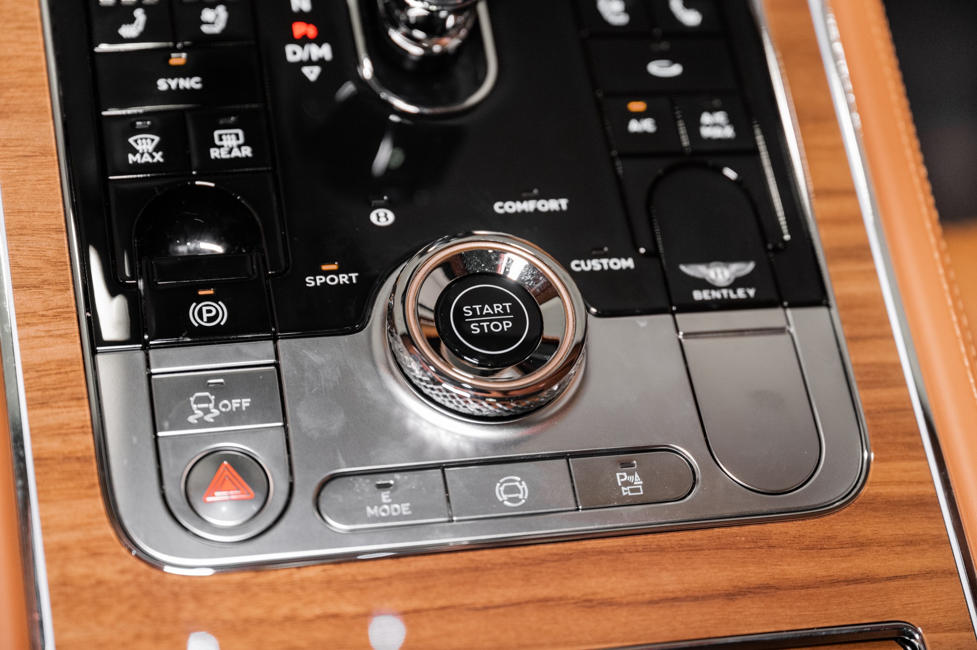 2026 Bentley Continental GT Azure - Photo 40