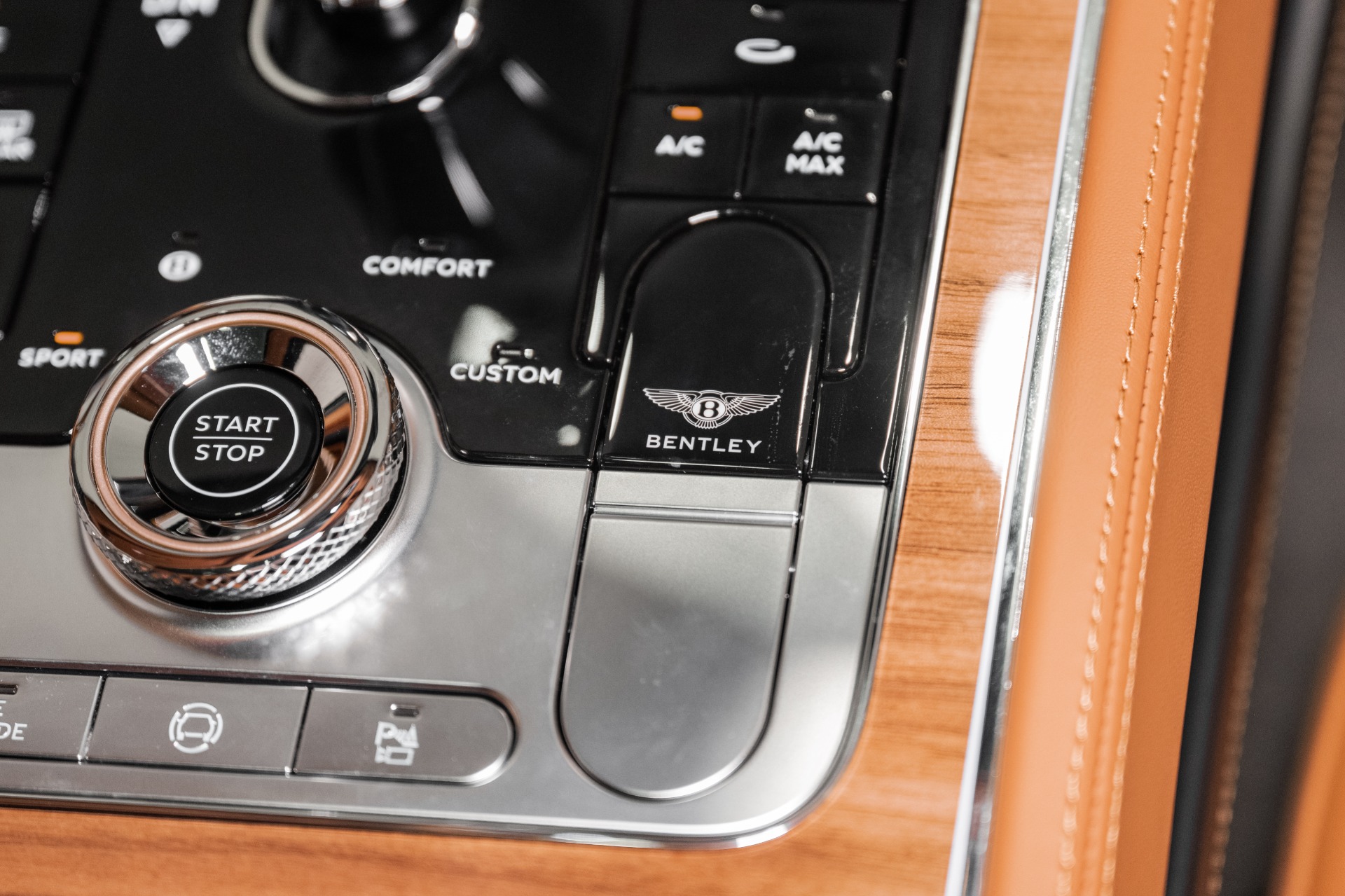 2026 Bentley Continental GT Azure - Photo 42