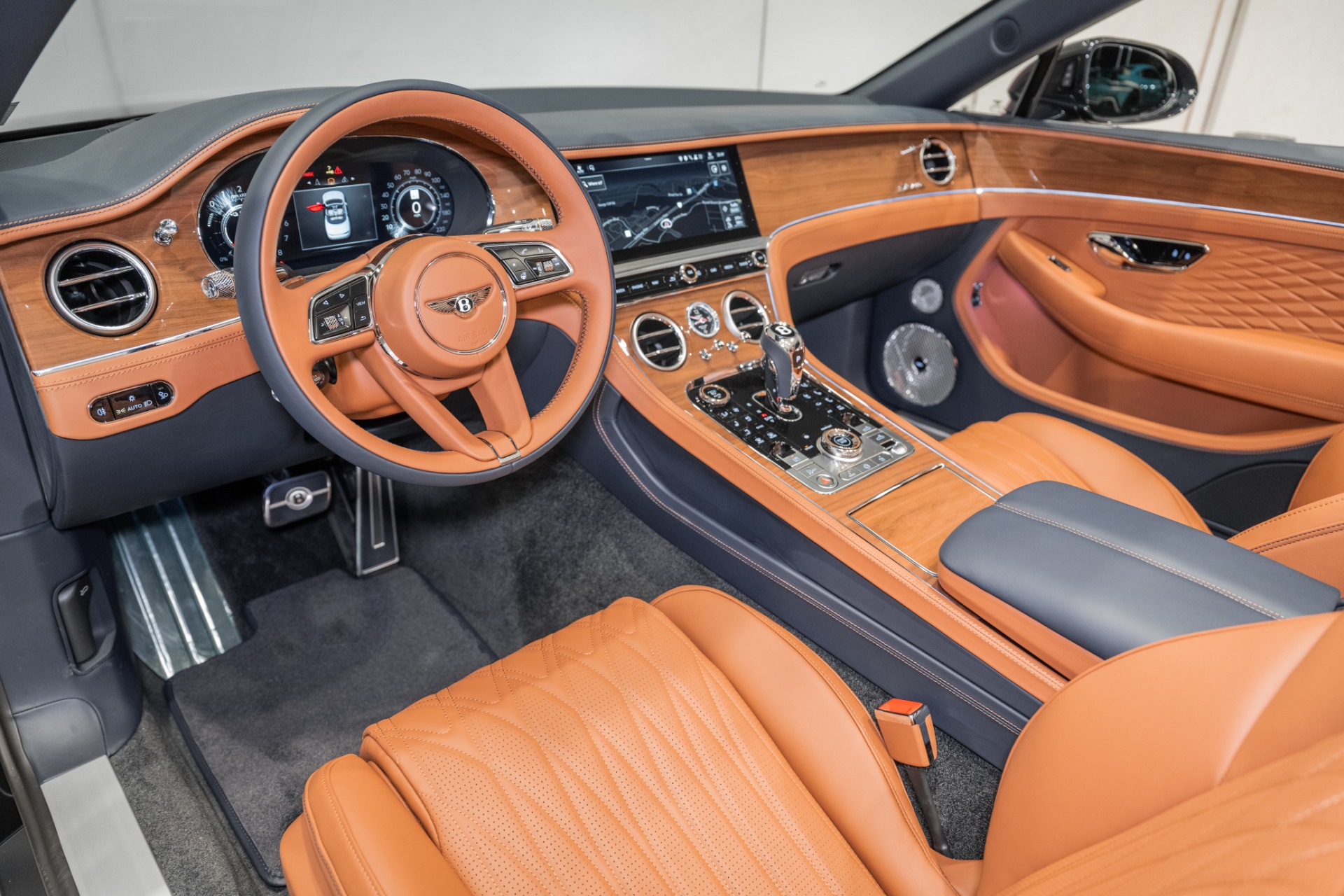 2026 Bentley Continental GTC Azure - Photo 20