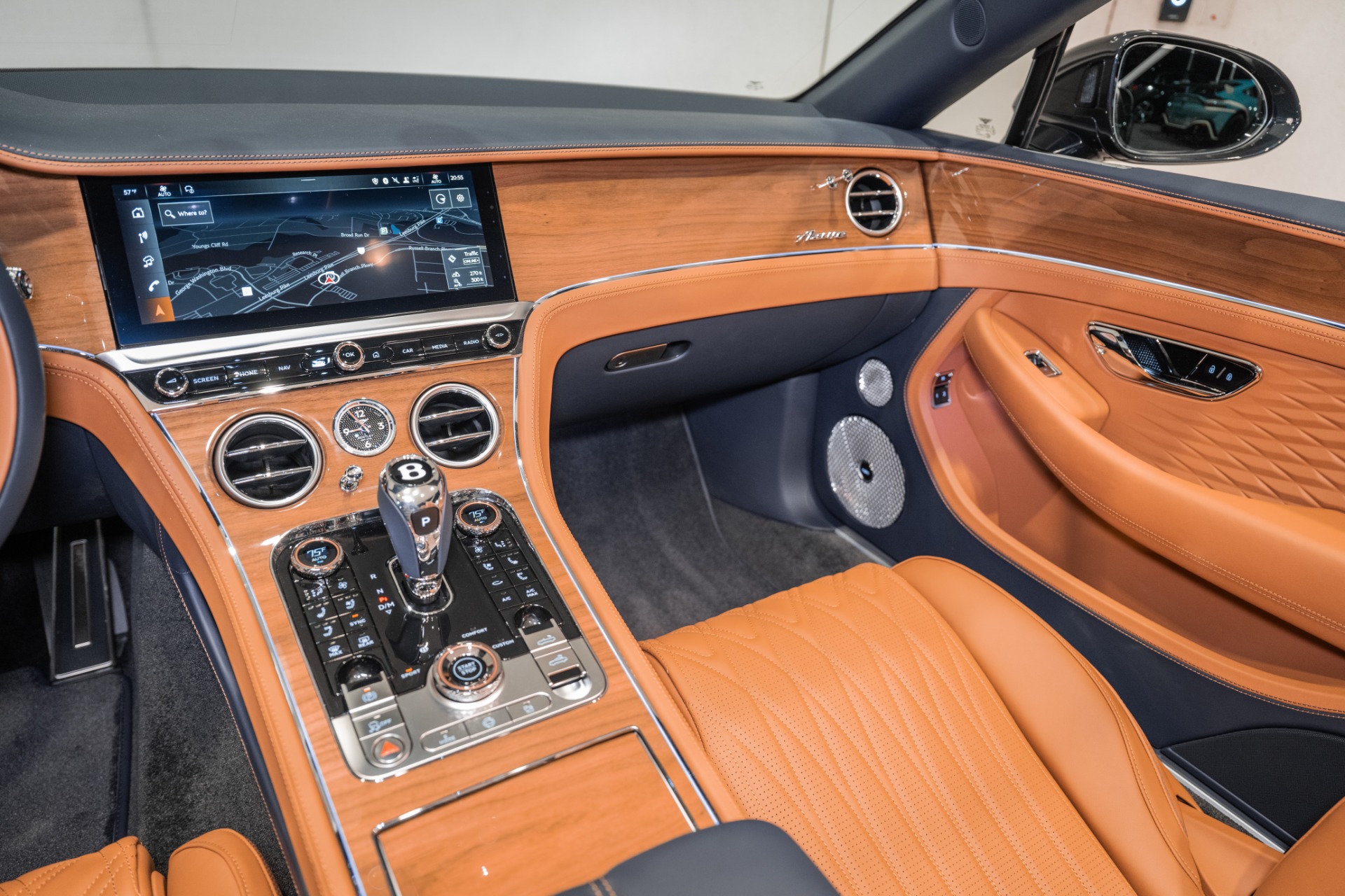 2026 Bentley Continental GTC Azure - Photo 25