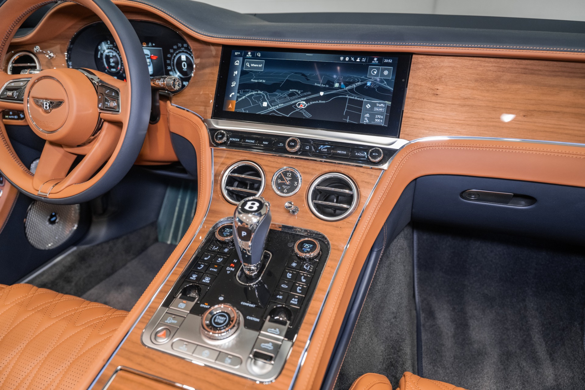 2026 Bentley Continental GTC Azure - Photo 27