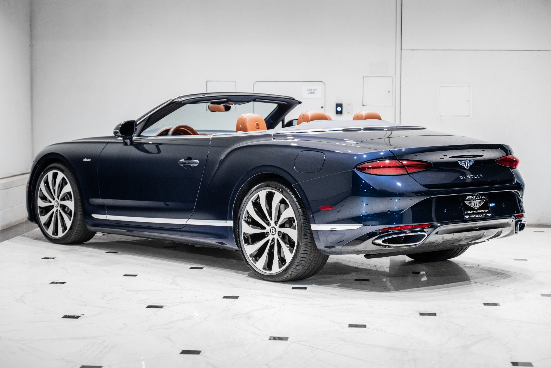 2026 Bentley Continental GTC Azure - Photo 3
