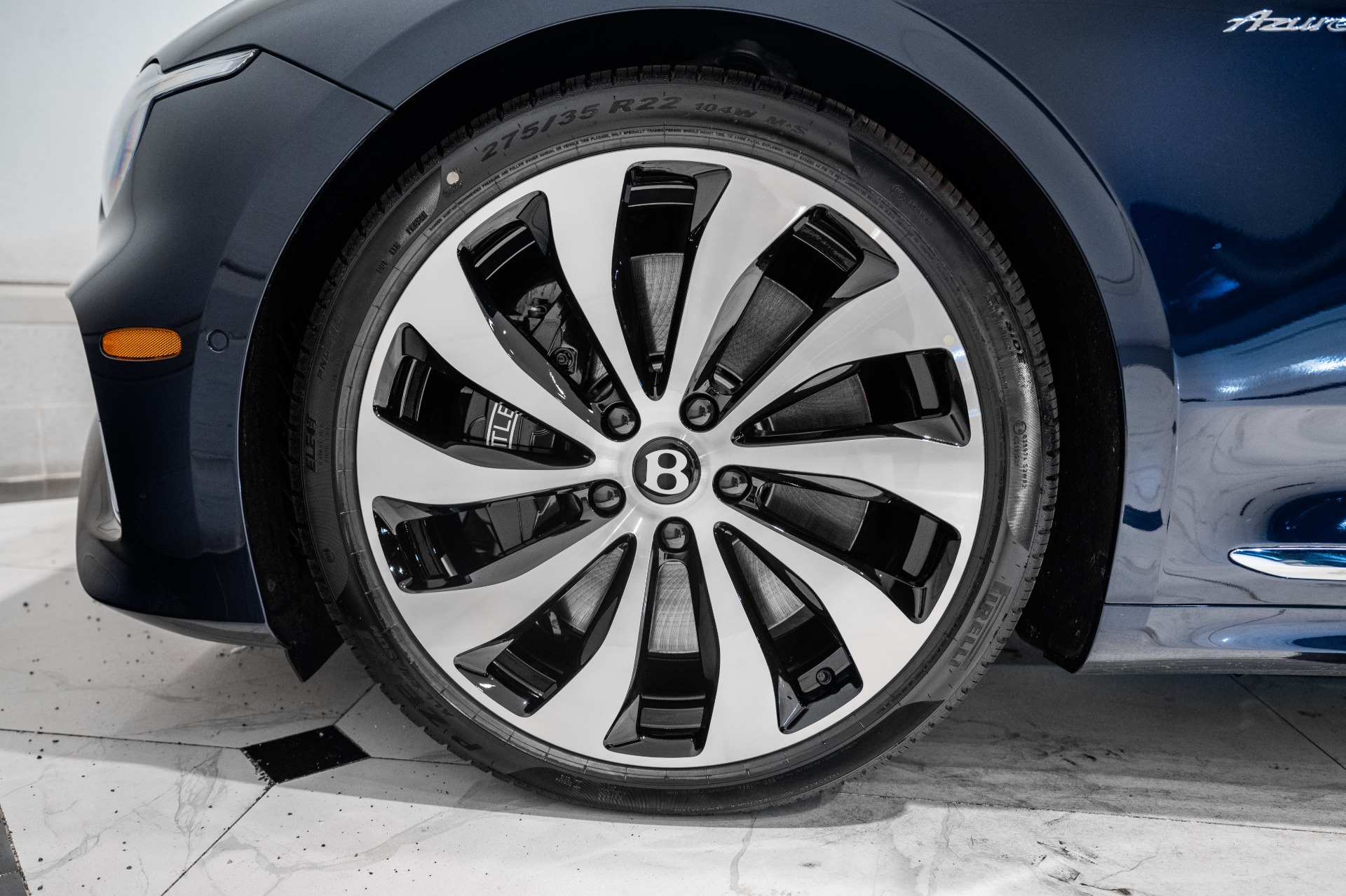 2026 Bentley Continental GTC Azure - Photo 6