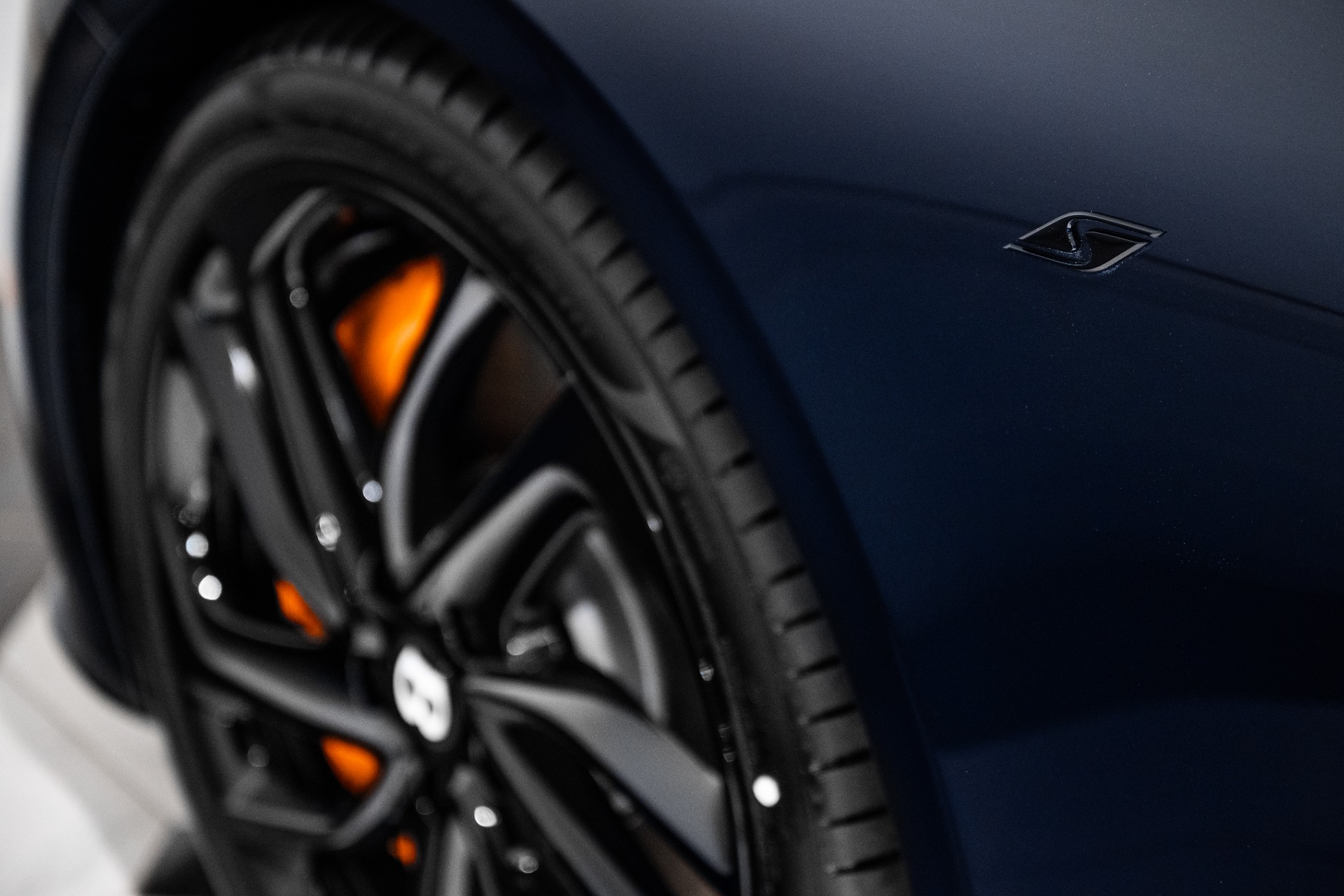 2026 Bentley Continental GTC - Photo 13