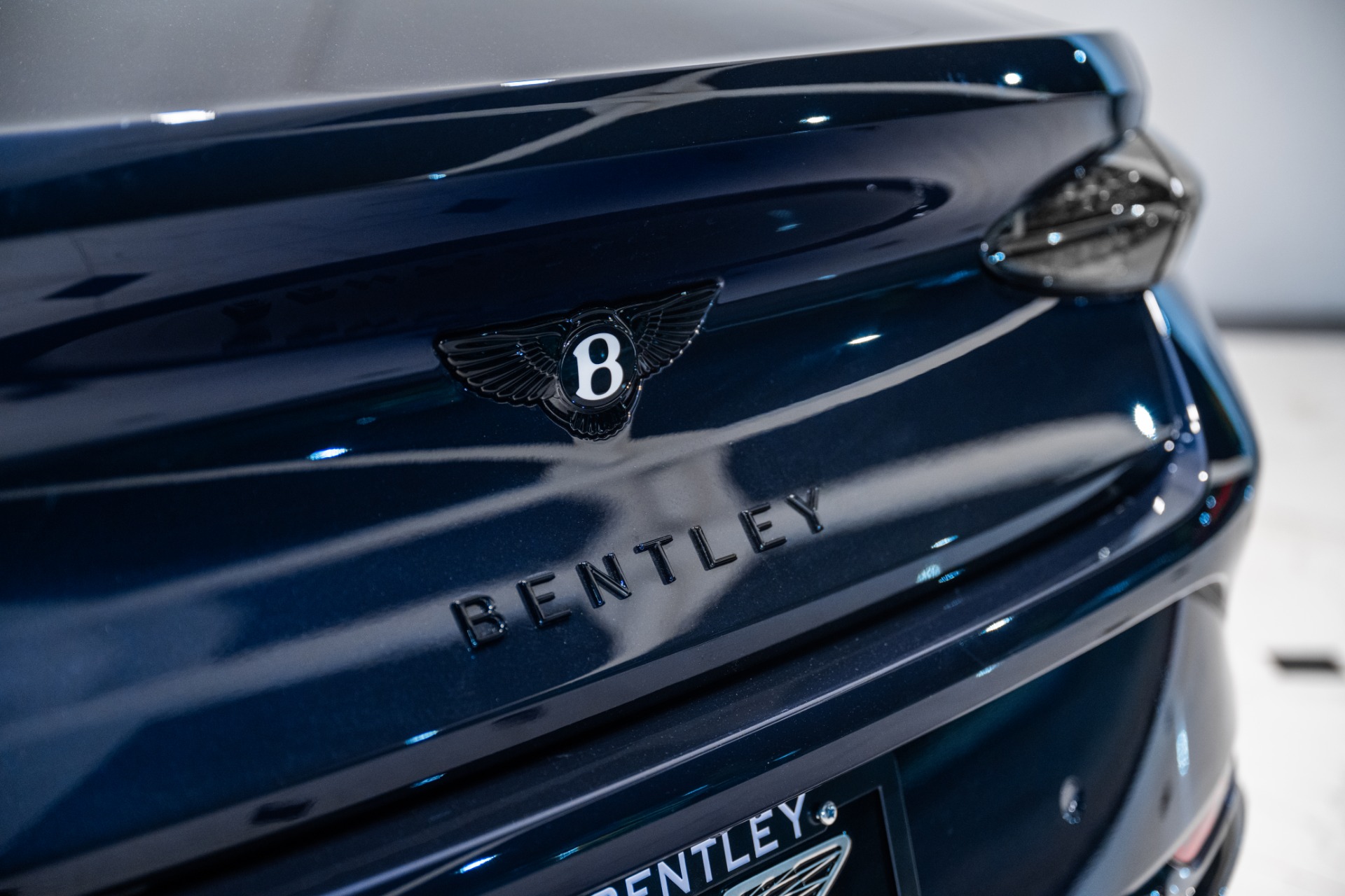 2026 Bentley Continental GTC - Photo 14