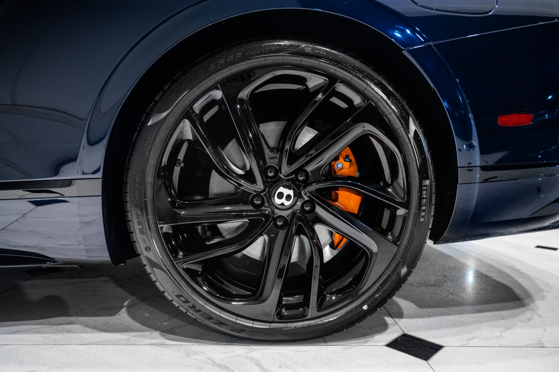 2026 Bentley Continental GTC - Photo 15