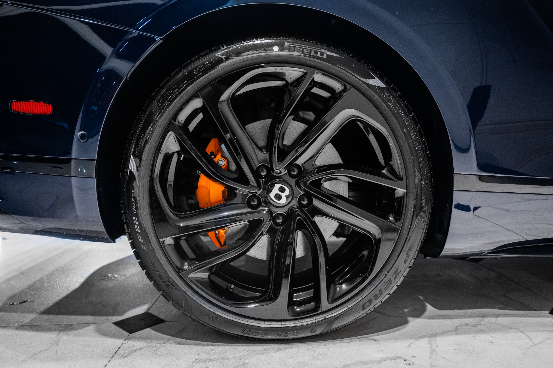 2026 Bentley Continental GTC - Photo 16