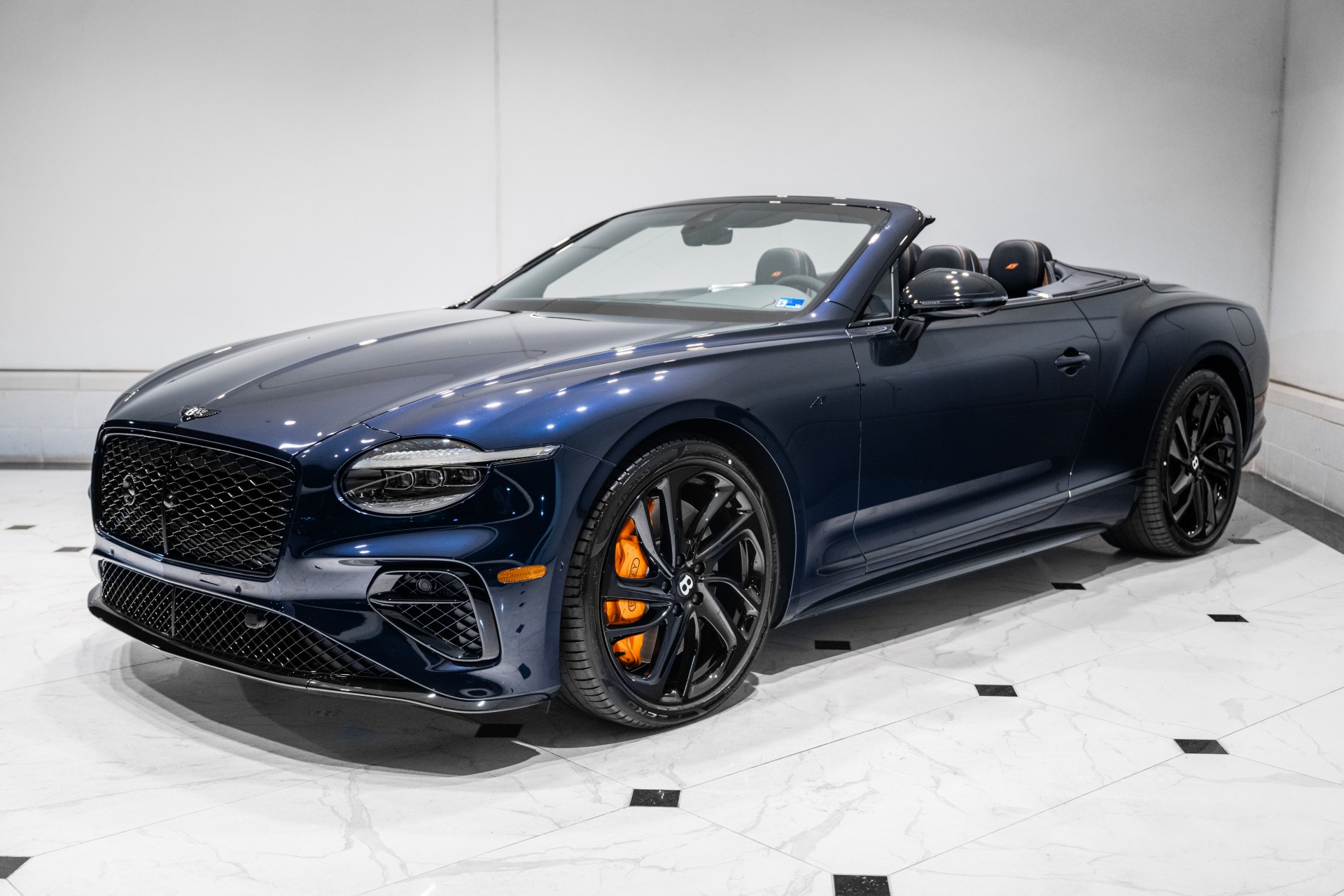2026 Bentley Continental GTC - Photo 9