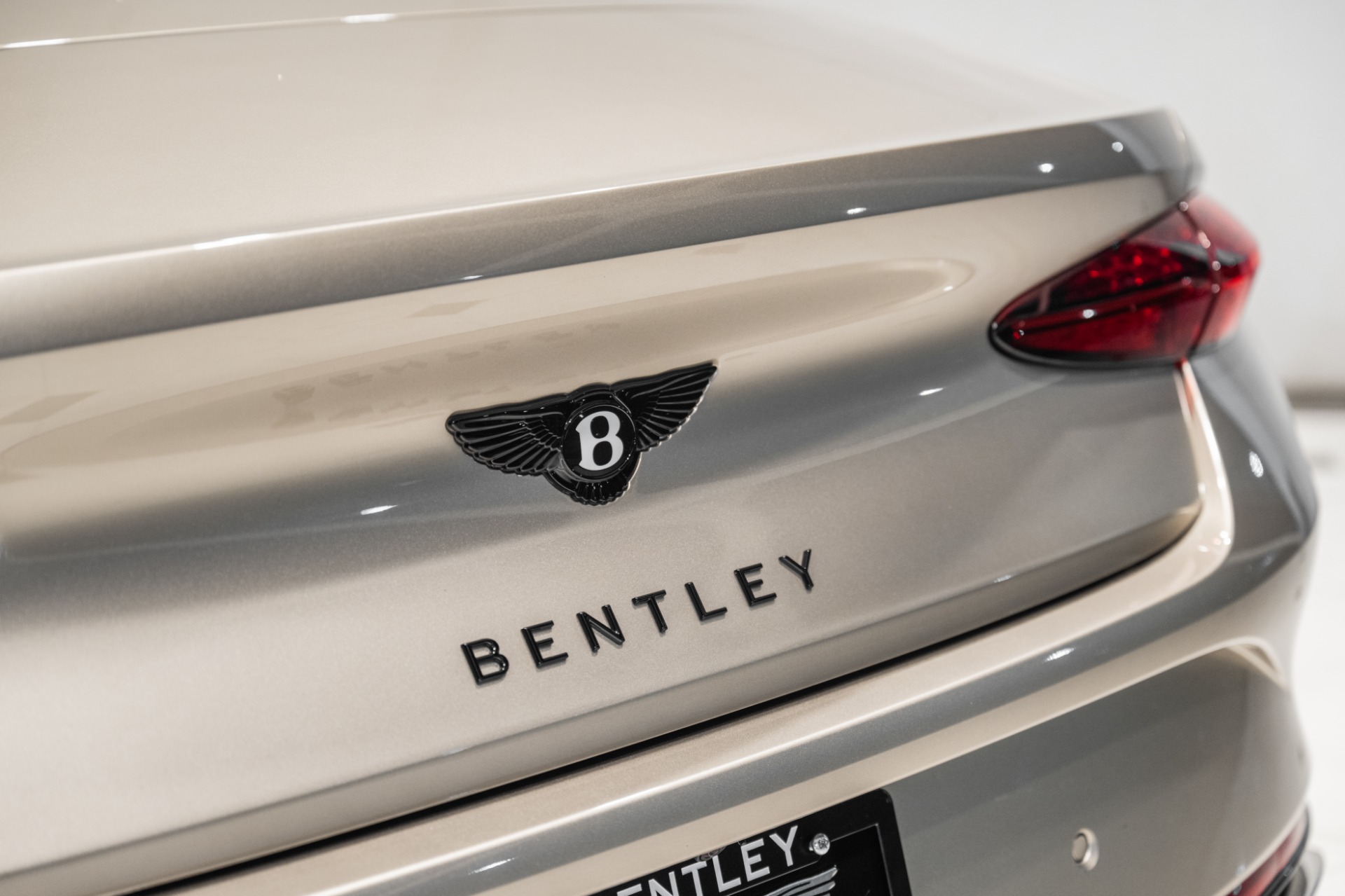 2026 Bentley Continental GTC Azure - Photo 15