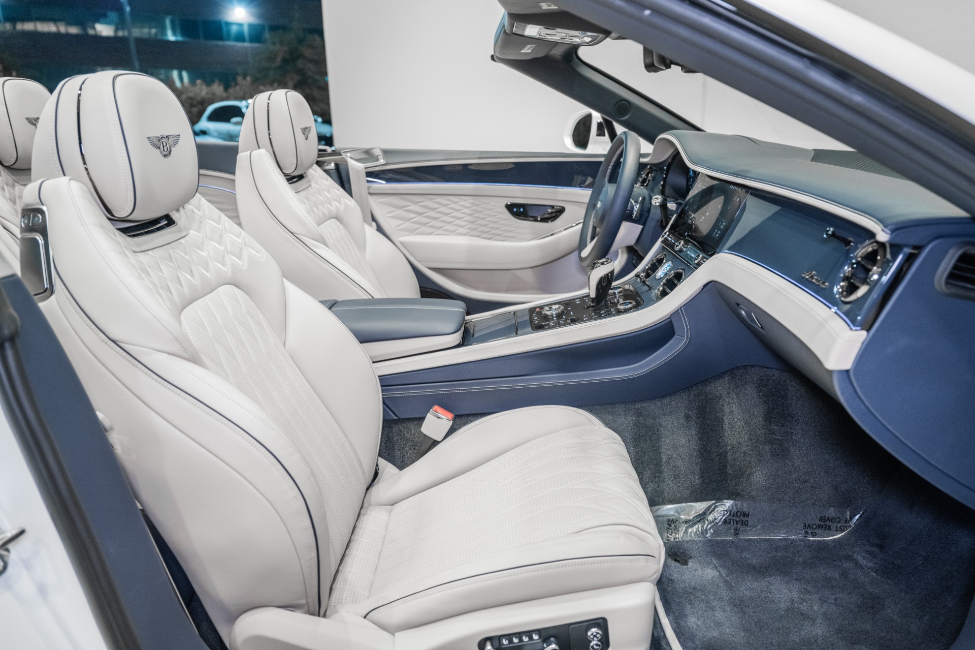 2026 Bentley Continental GTC Azure - Photo 2