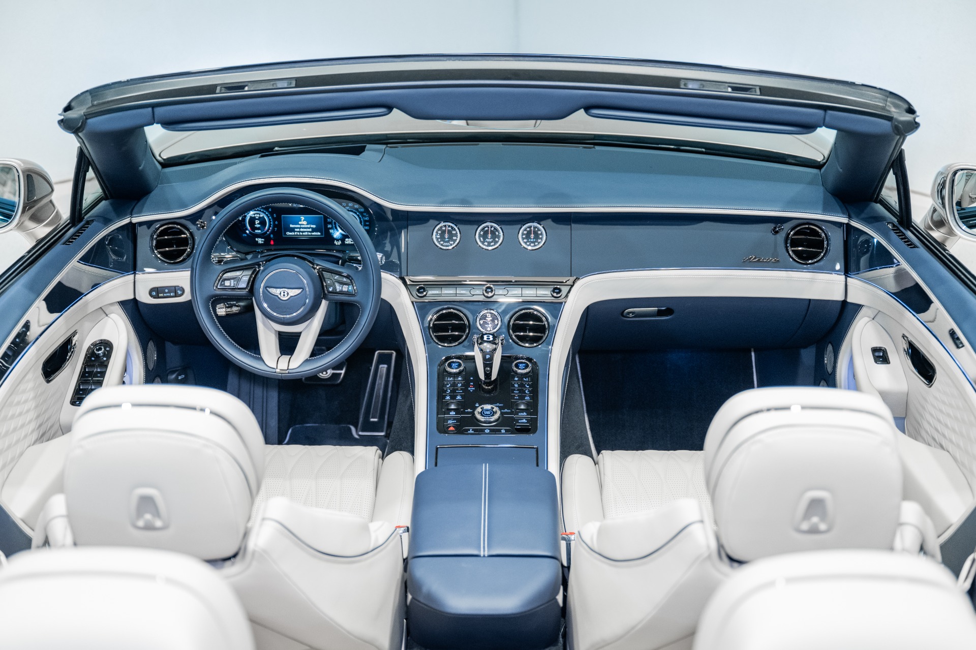 2026 Bentley Continental GTC Azure - Photo 24