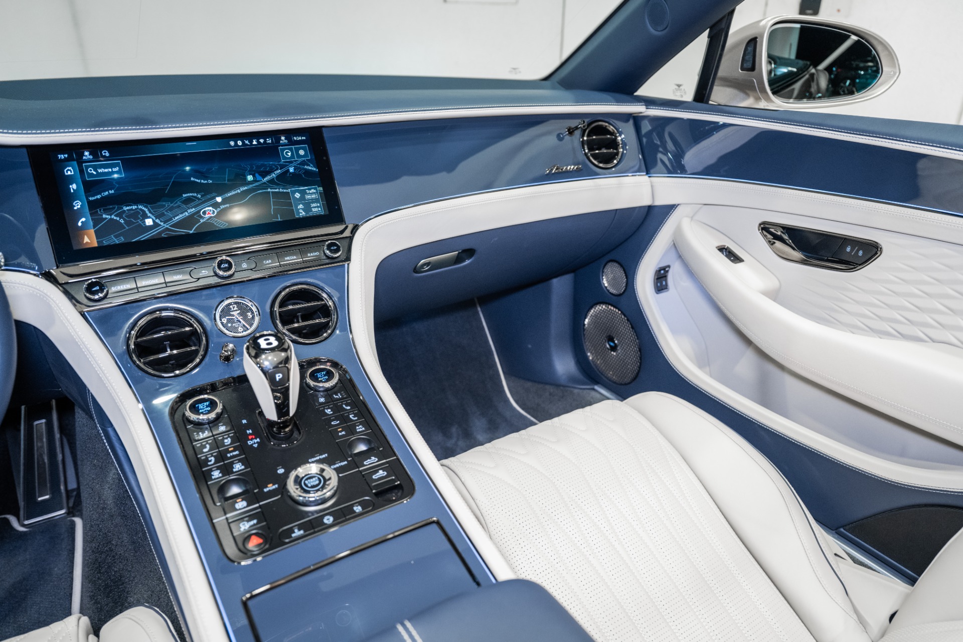 2026 Bentley Continental GTC Azure - Photo 29
