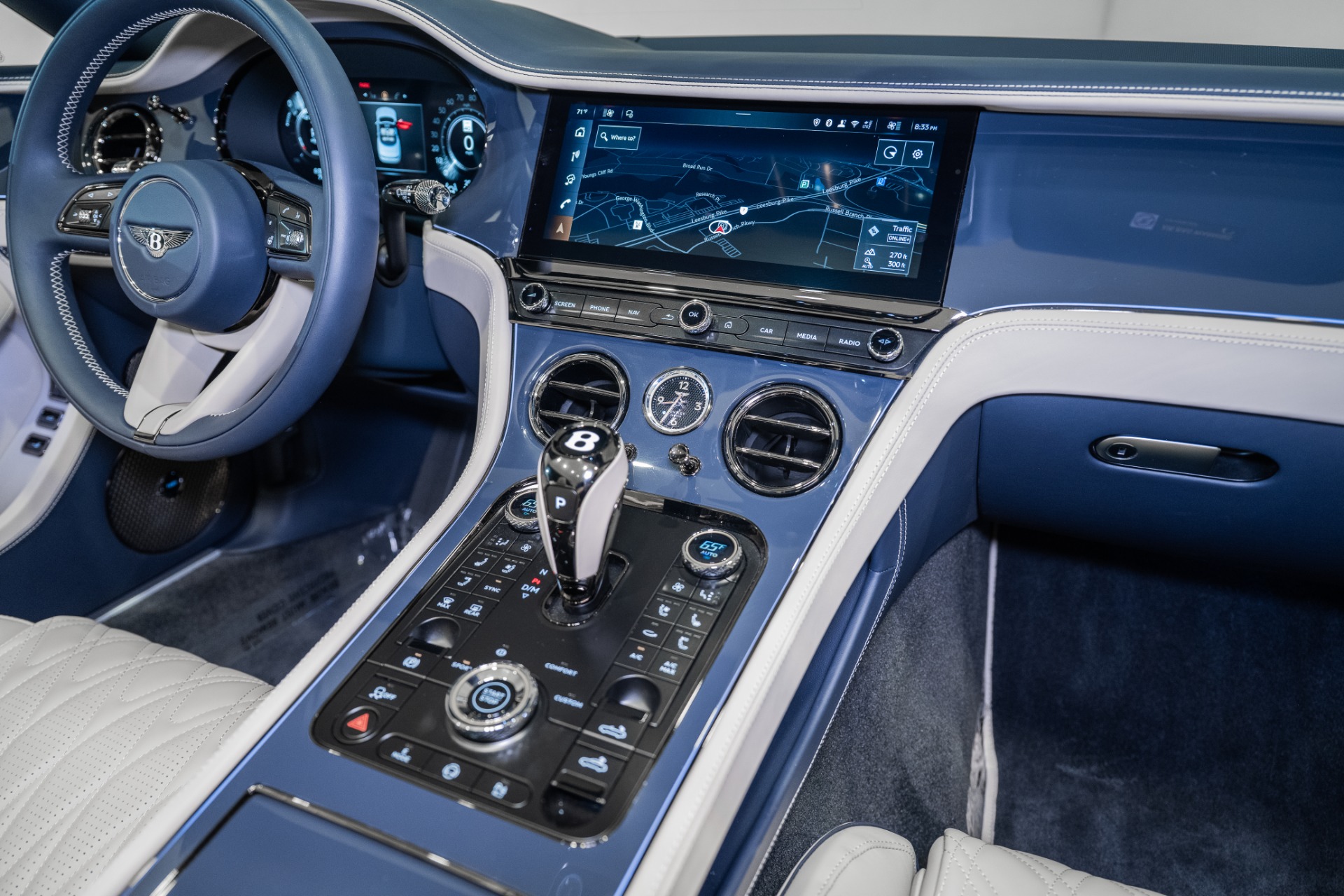 2026 Bentley Continental GTC Azure - Photo 29