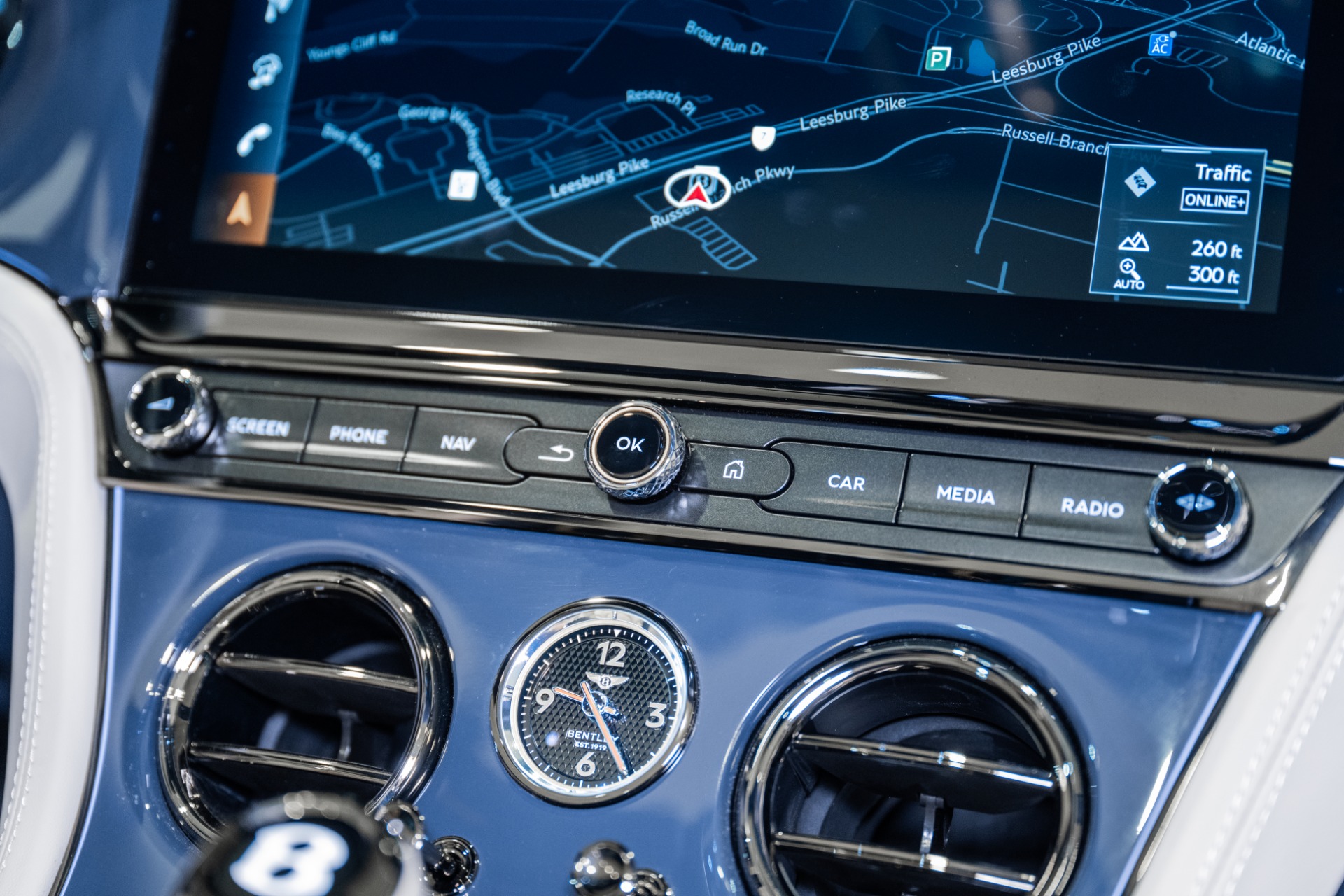 2026 Bentley Continental GTC Azure - Photo 33