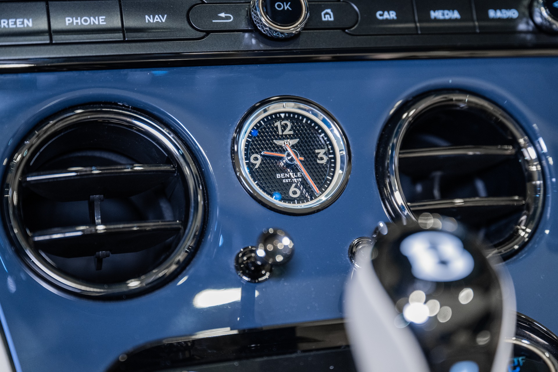 2026 Bentley Continental GTC Azure - Photo 36