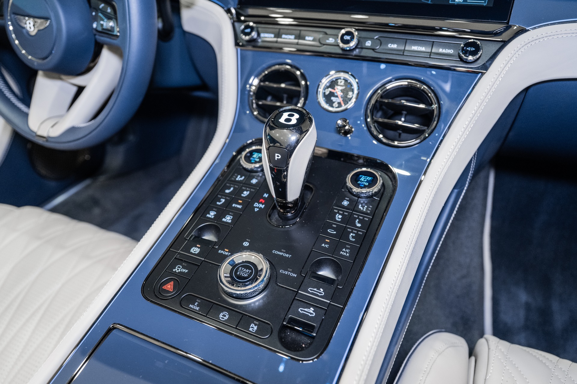 2026 Bentley Continental GTC Azure - Photo 37