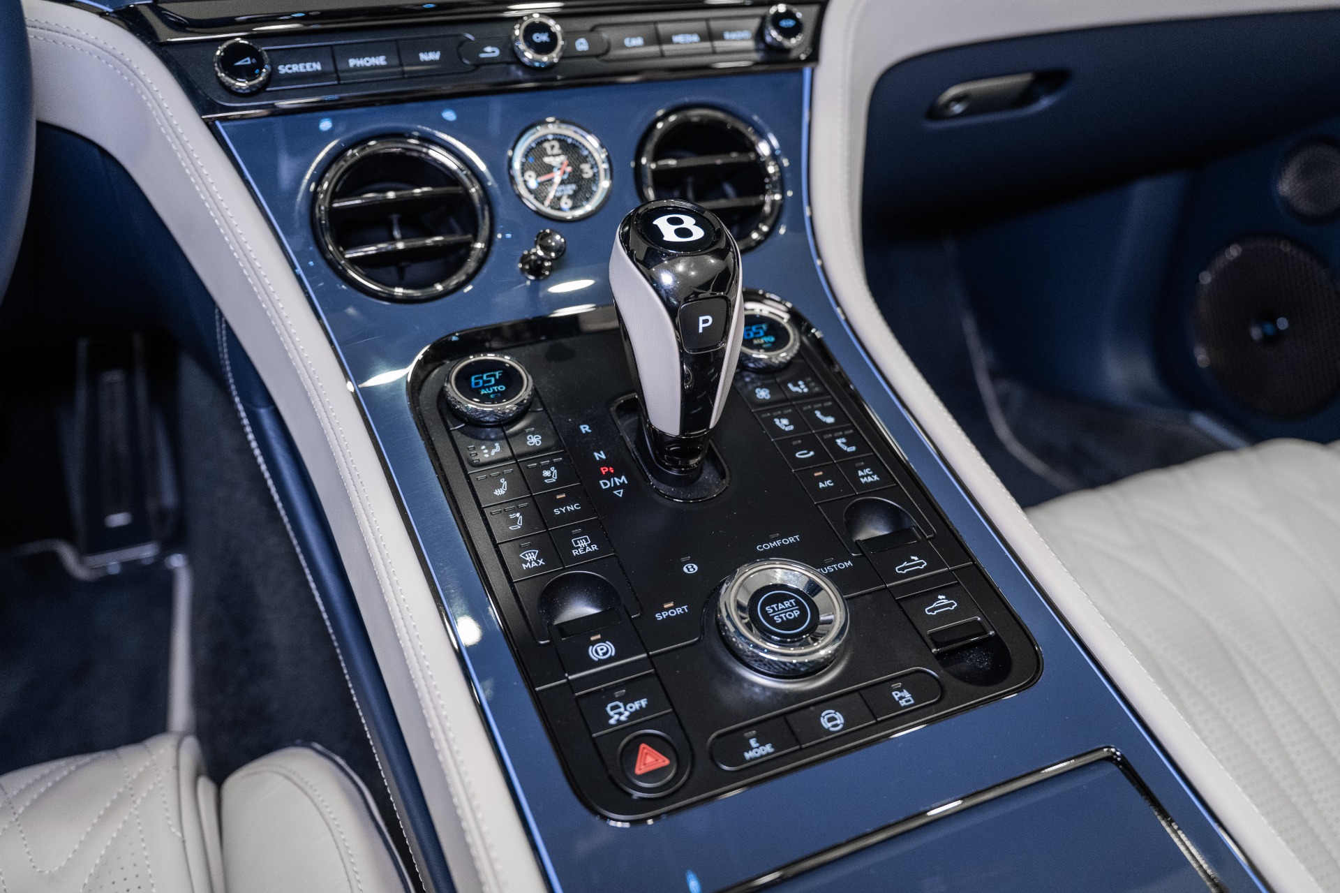 2026 Bentley Continental GTC Azure - Photo 38