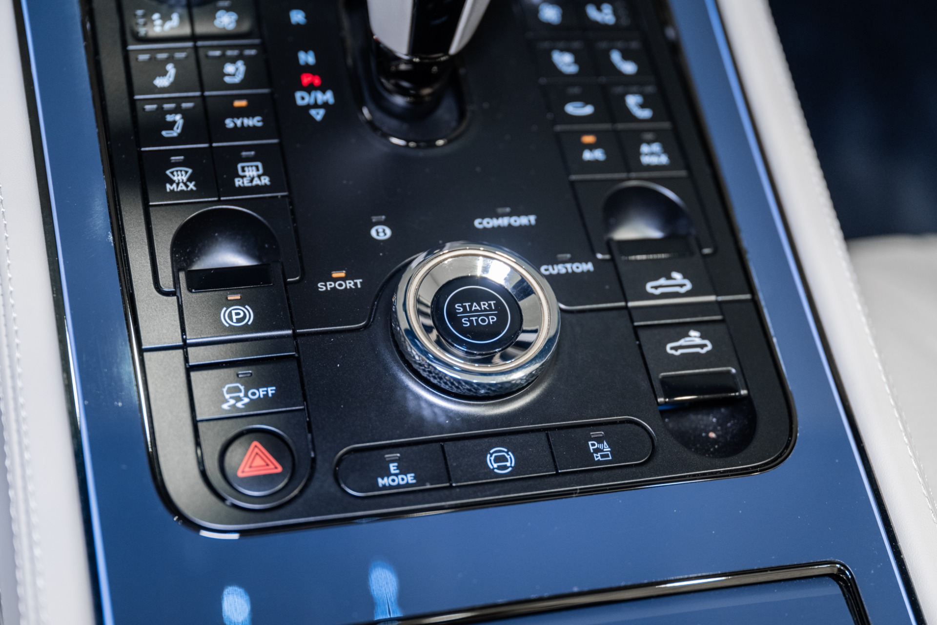 2026 Bentley Continental GTC Azure - Photo 41