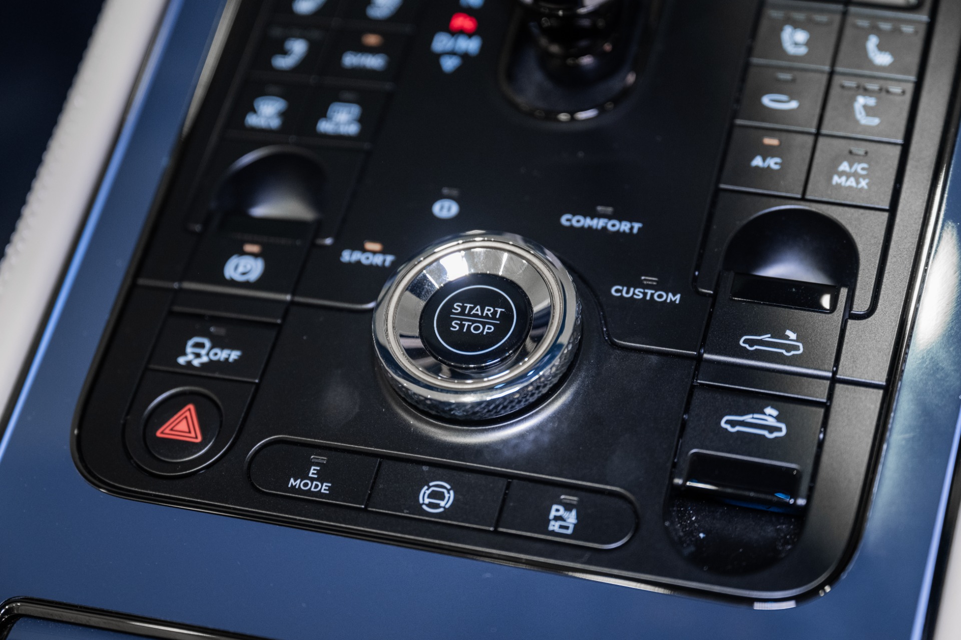 2026 Bentley Continental GTC Azure - Photo 41