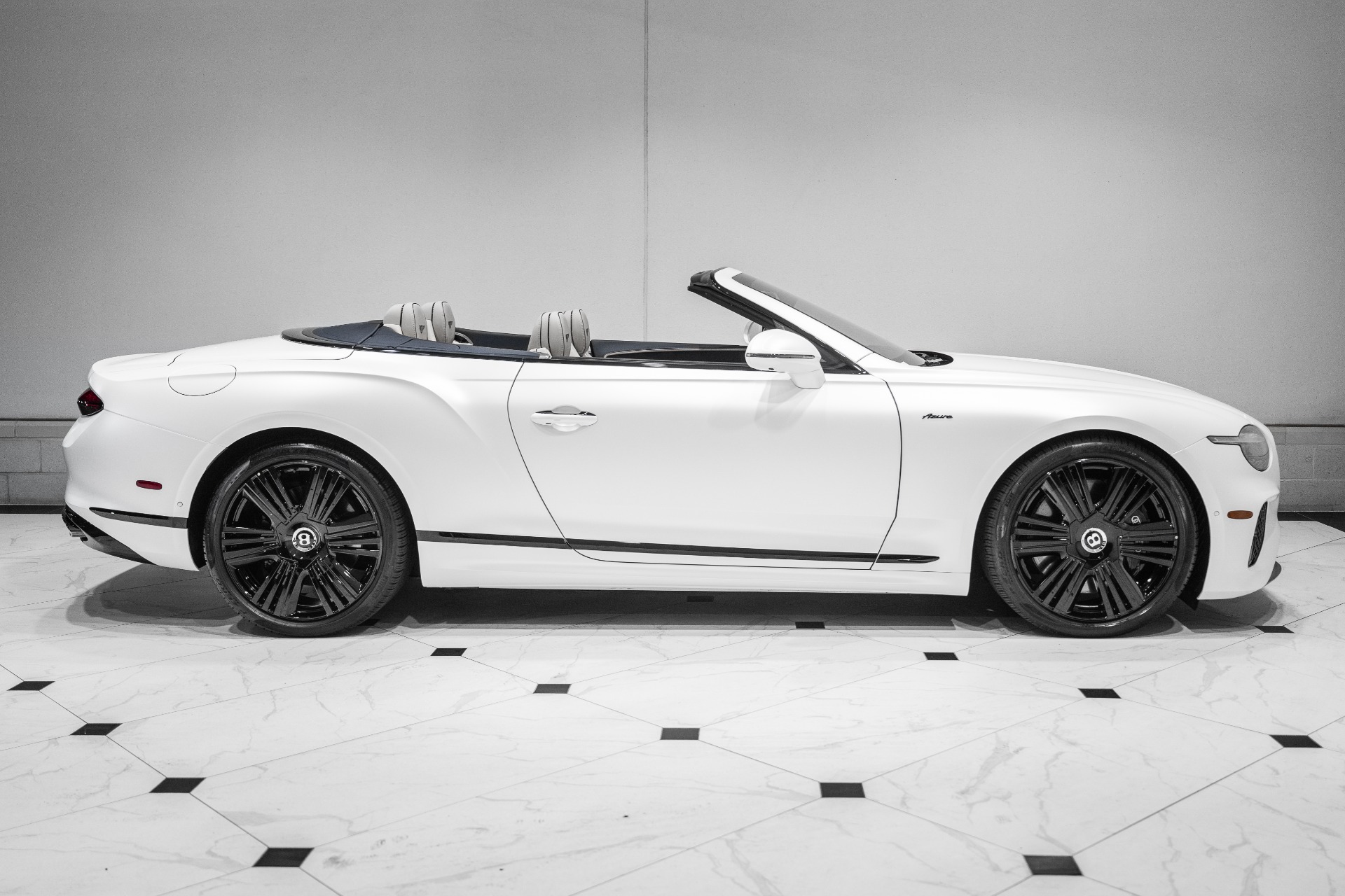 2026 Bentley Continental GTC Azure - Photo 5