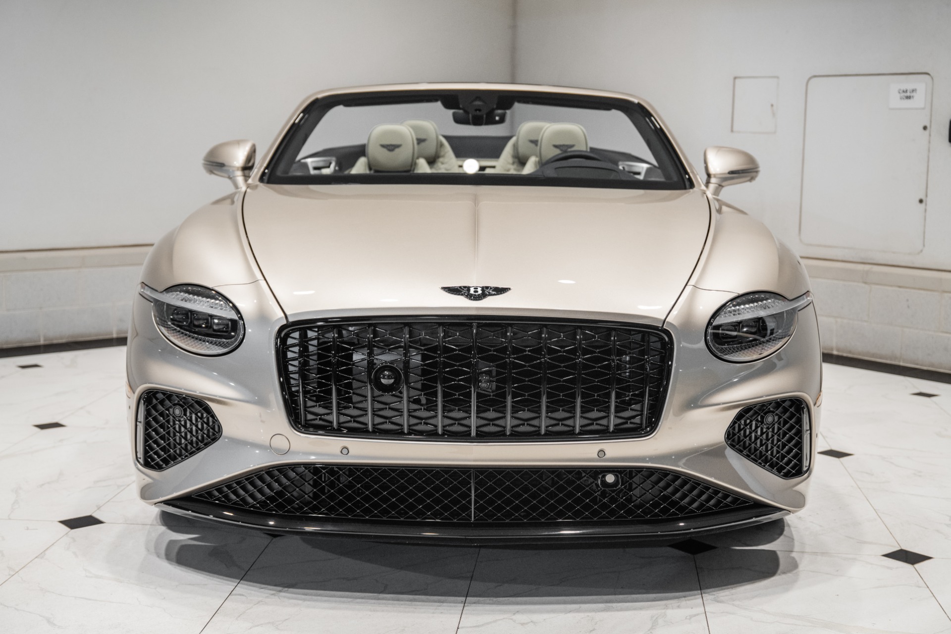 2026 Bentley Continental GTC Azure - Photo 8