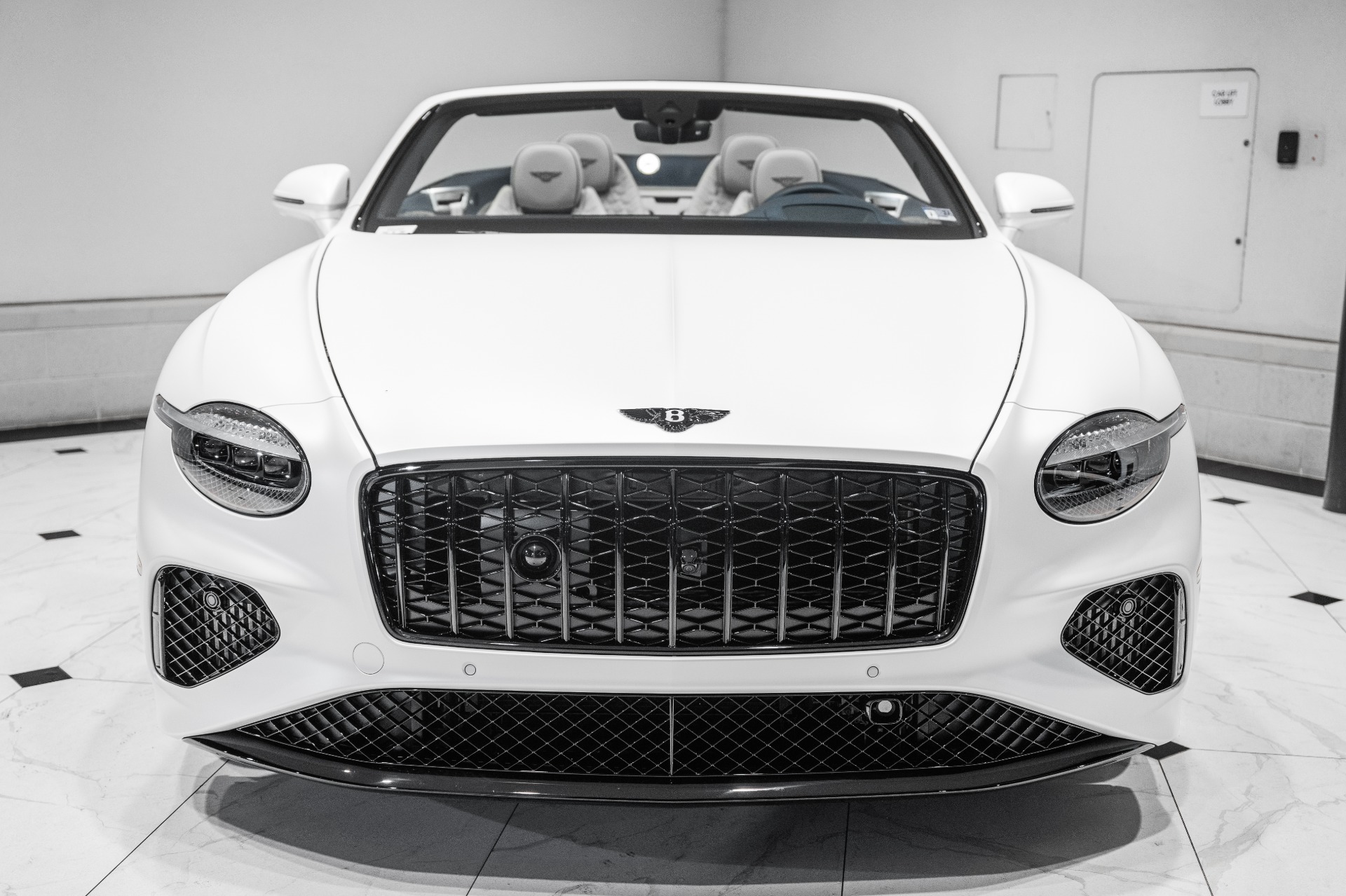 2026 Bentley Continental GTC Azure - Photo 8