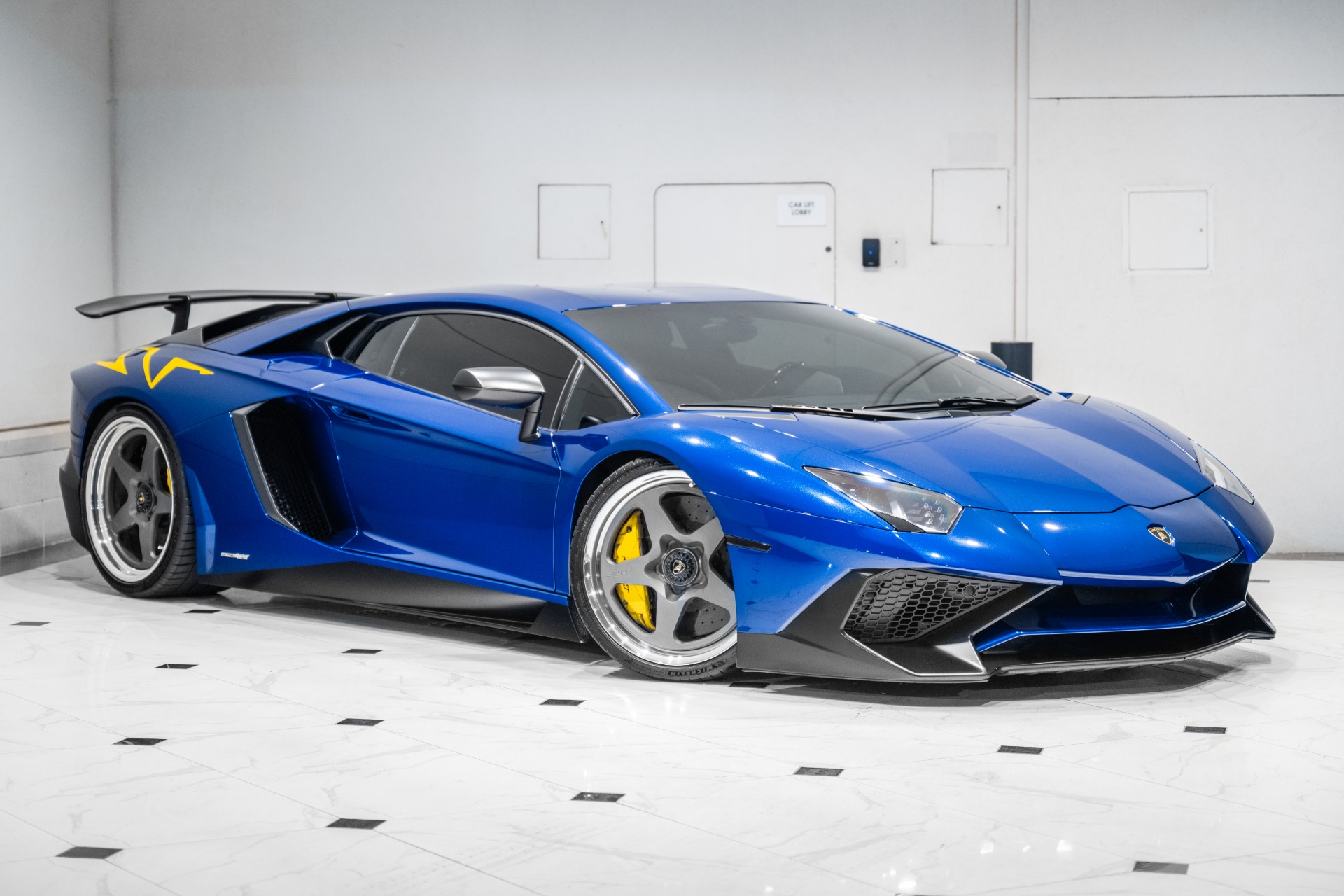2016 Lamborghini Aventador LP 750-4 Superveloce's photo