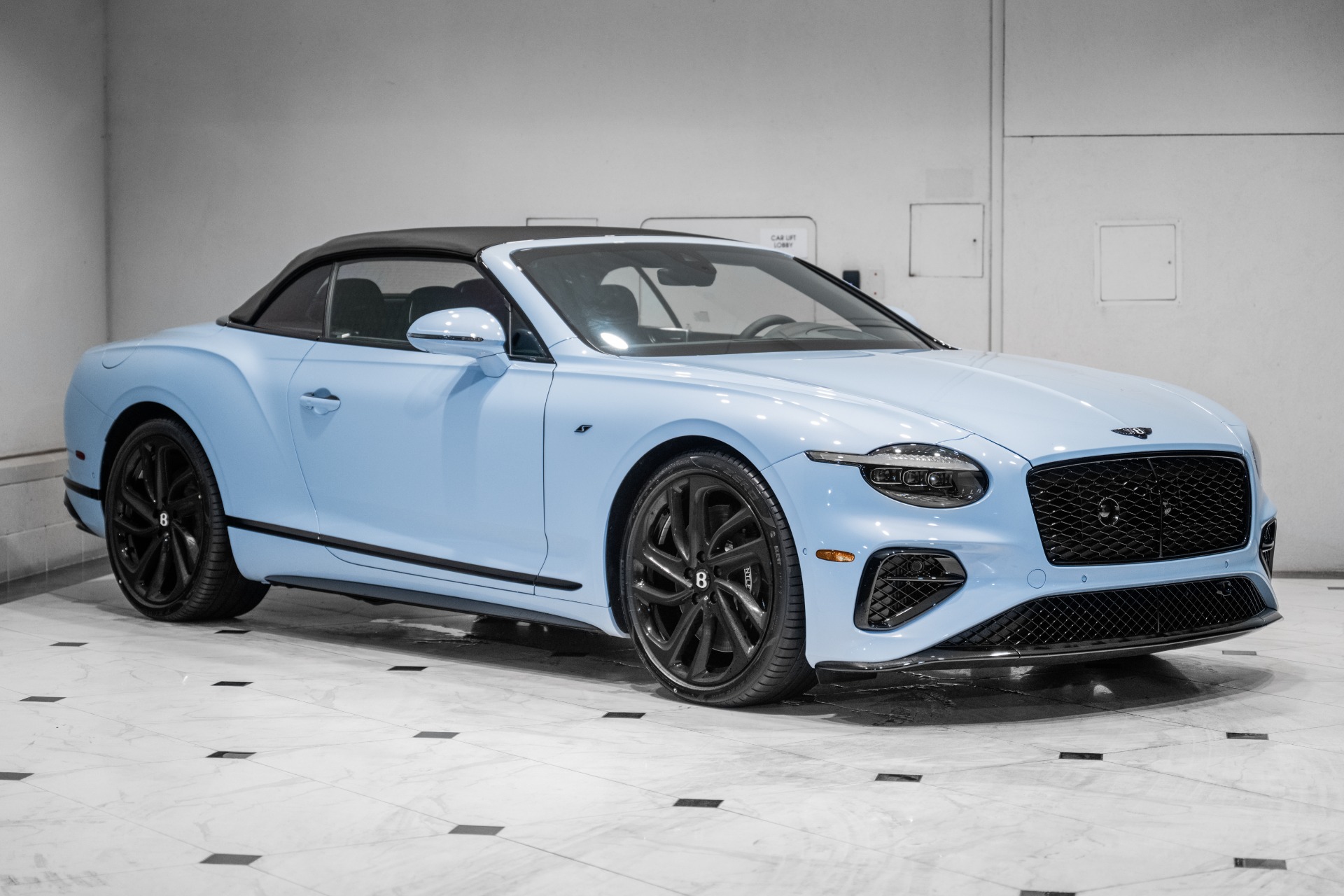 2026 Bentley Continental GTC - Photo 12