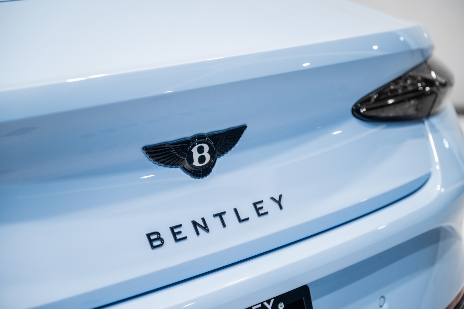 2026 Bentley Continental GTC - Photo 15