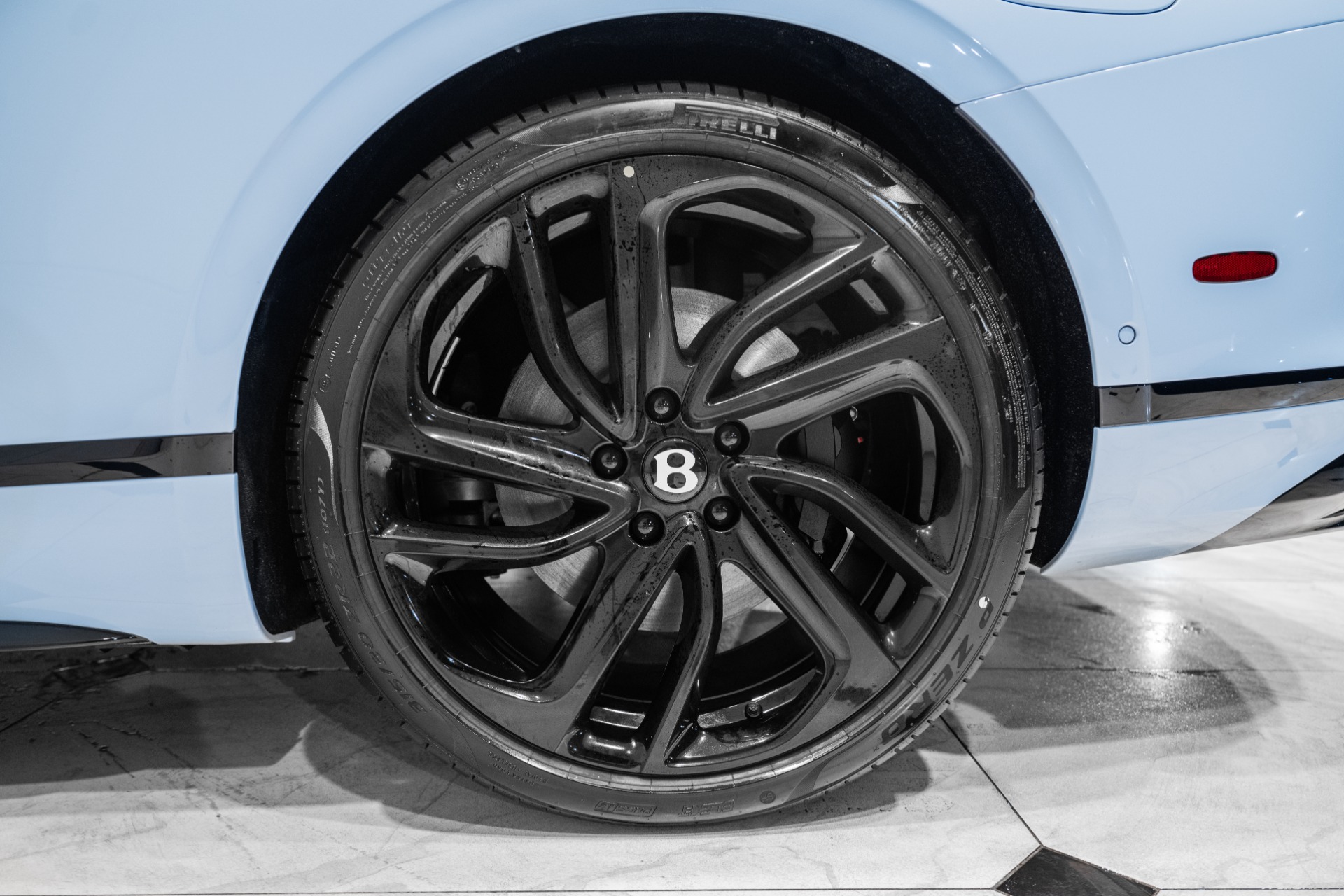 2026 Bentley Continental GTC - Photo 16
