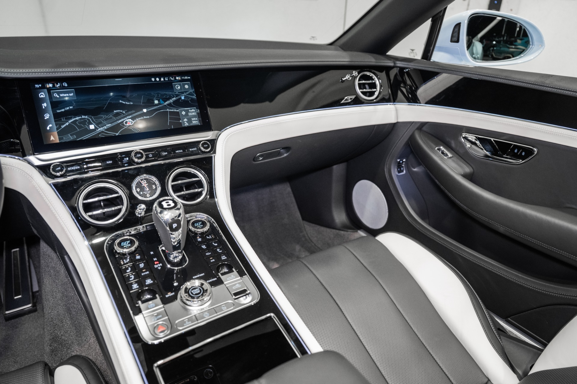 2026 Bentley Continental GTC - Photo 26