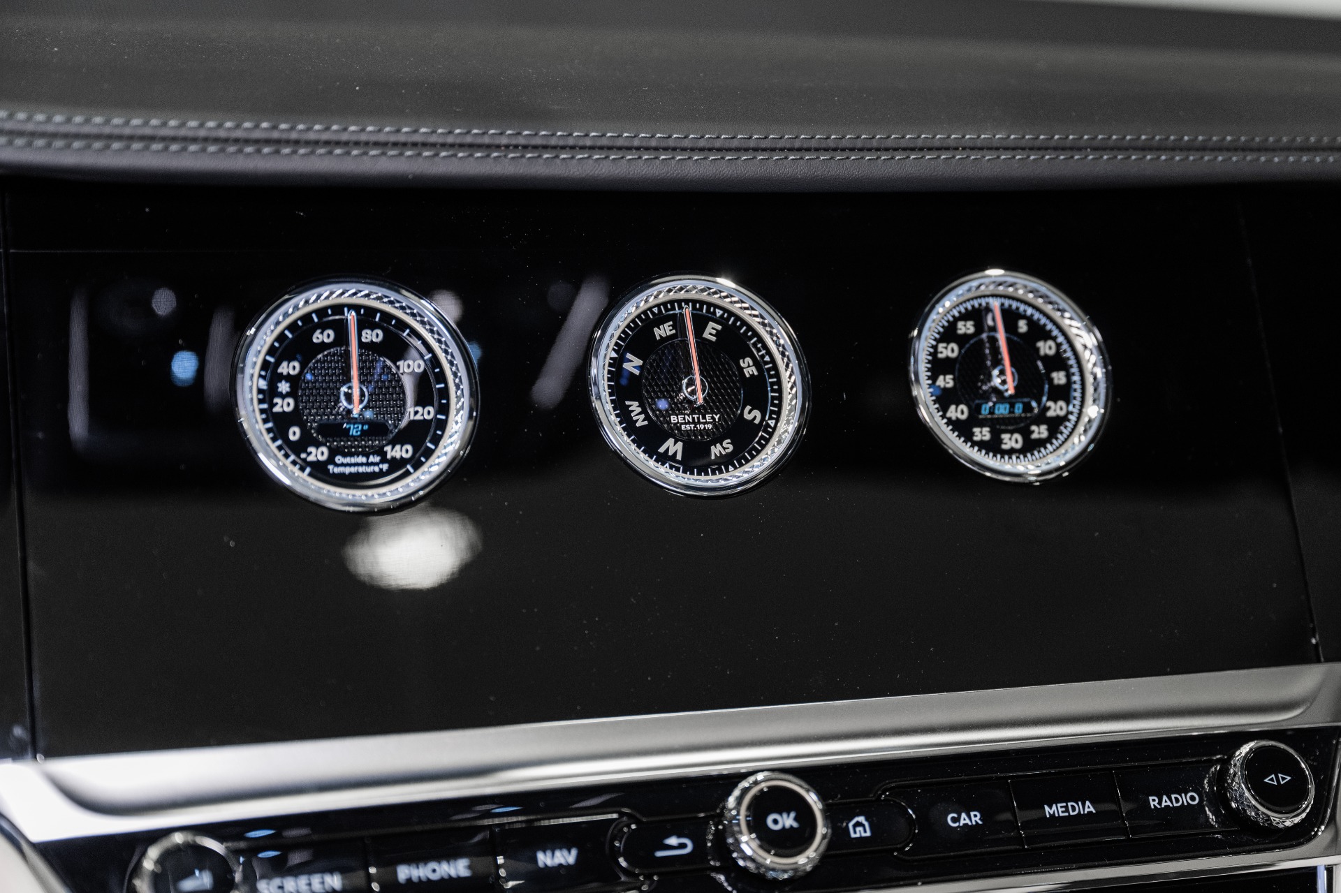 2026 Bentley Continental GTC - Photo 32